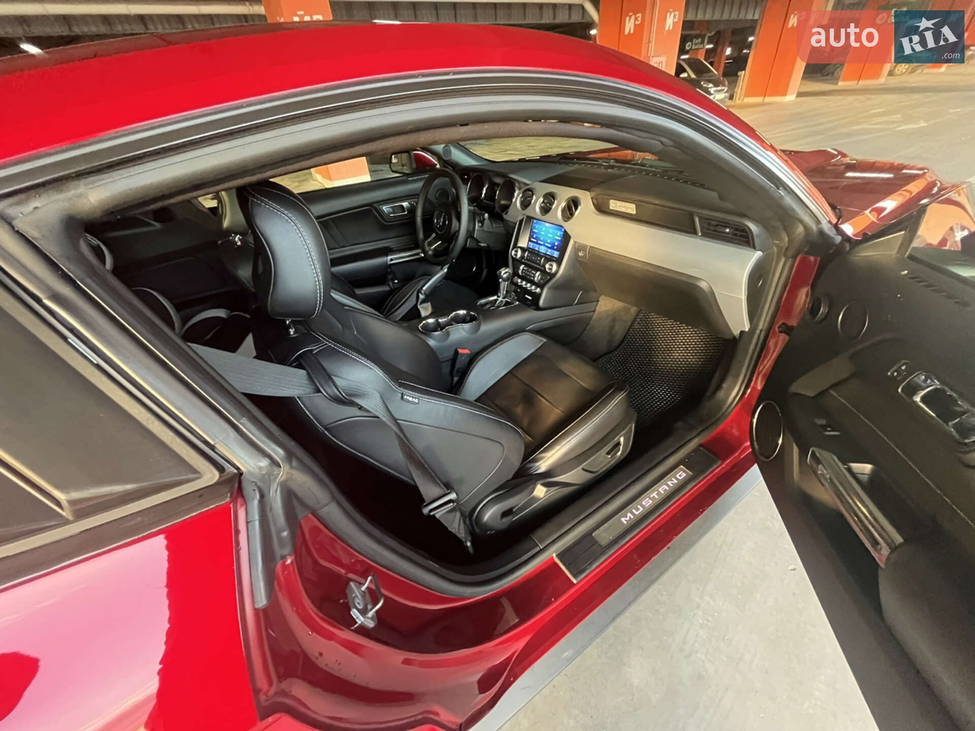 Ford Mustang 2016 VIN 1FA6P8TH7G5281898 фото оголошення 27 з 30