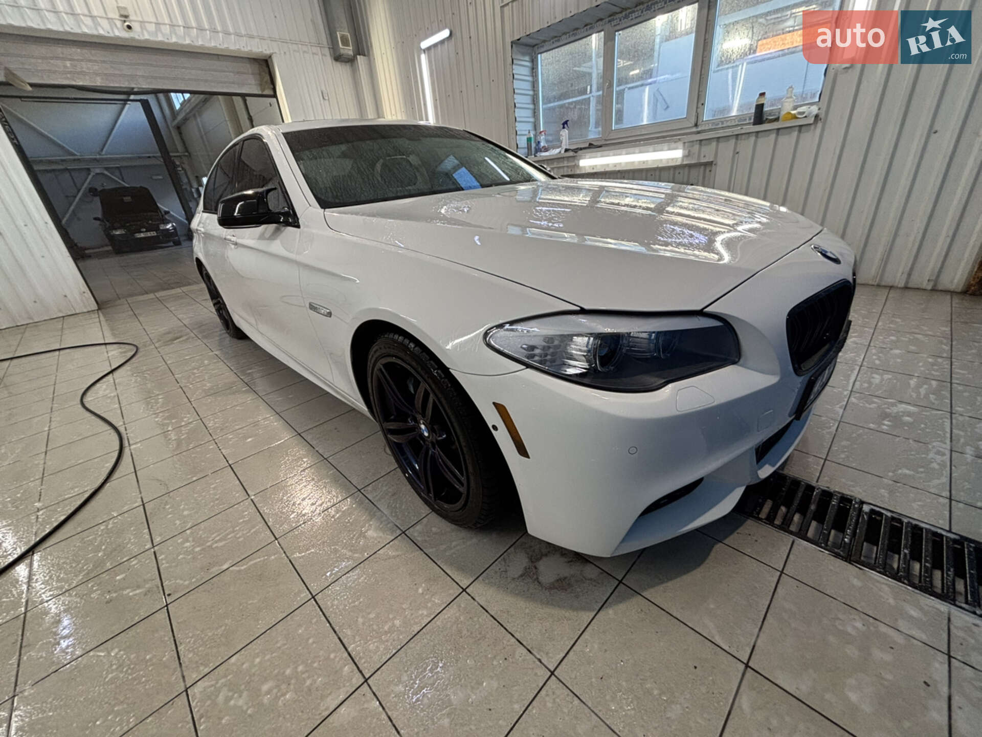 BMW 5 Series 2013 VIN WBAFR7C53DC827346 фото оголошення 13 з 13