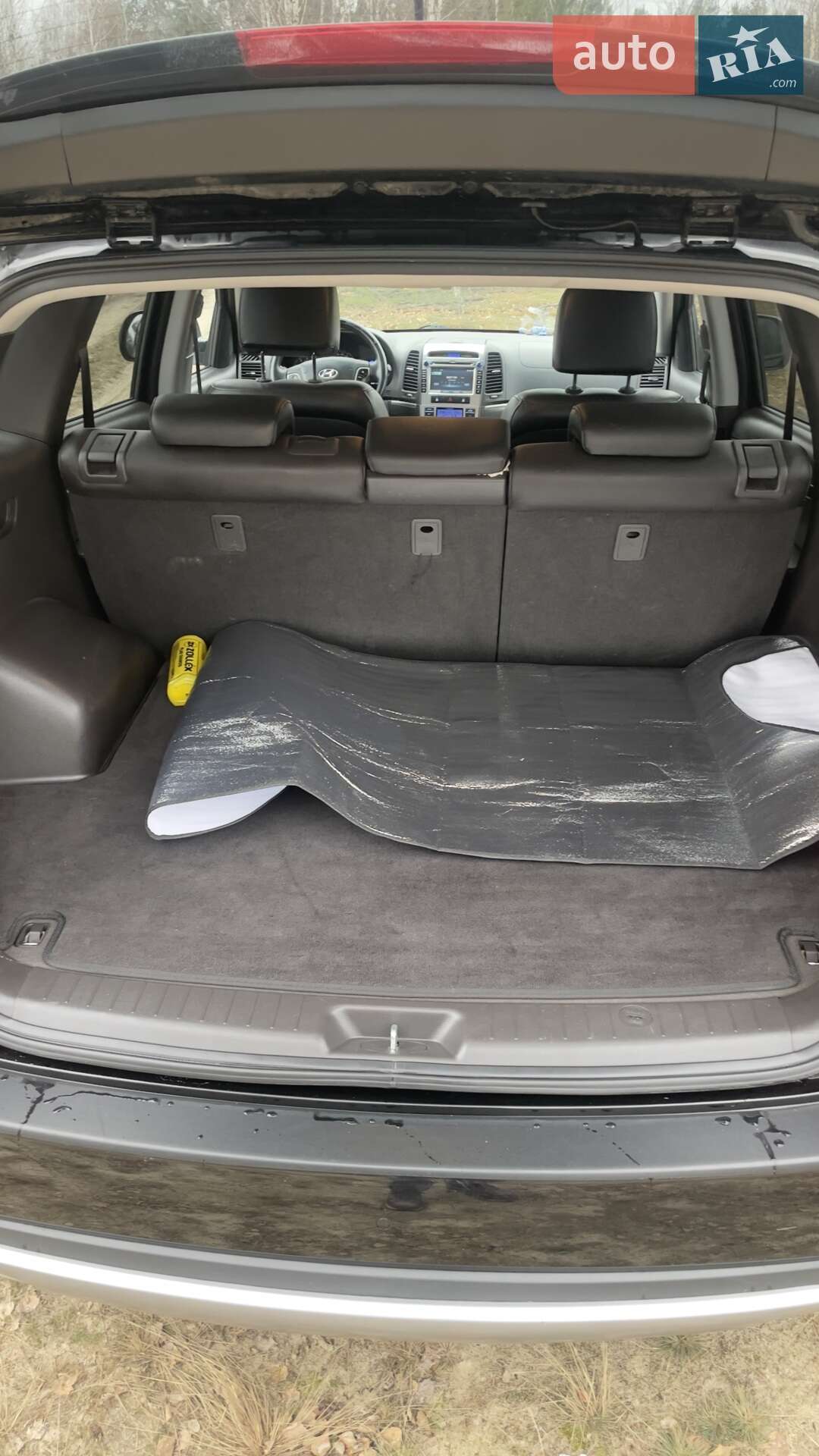 Hyundai Santa FE 2011 VIN KMHSH81XDCU822702 фото оголошення 10 з 15