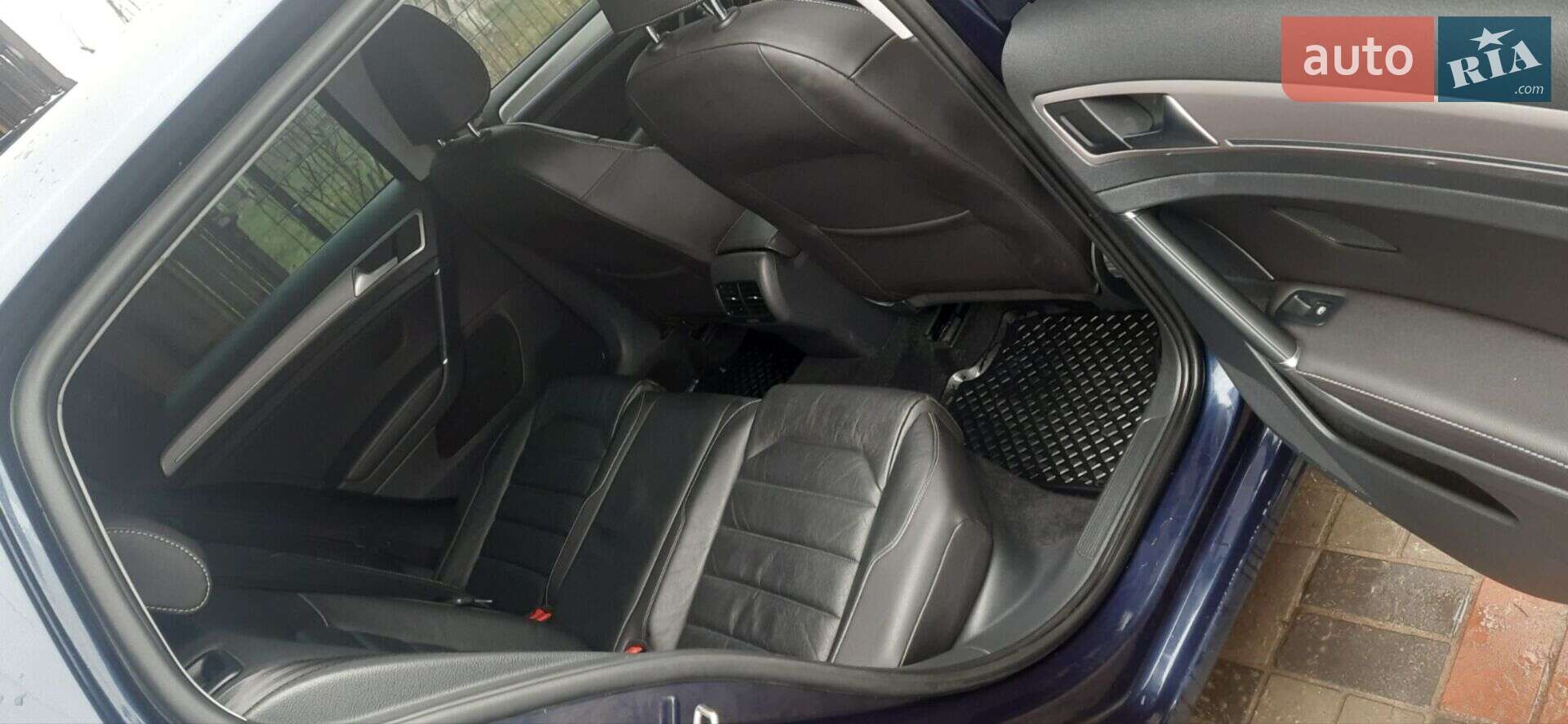 Volkswagen e-Golf 2016 VIN WVWZZZAUZHW901384 фото оголошення 4 з 15
