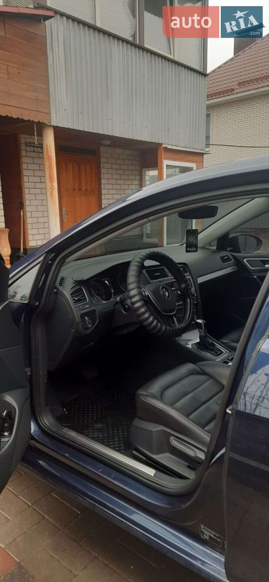 Volkswagen e-Golf 2016 VIN WVWZZZAUZHW901384 фото оголошення 6 з 15
