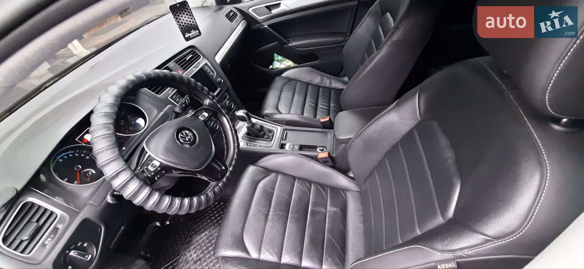 Volkswagen e-Golf 2016 VIN WVWZZZAUZHW901384 фото оголошення 12 з 15