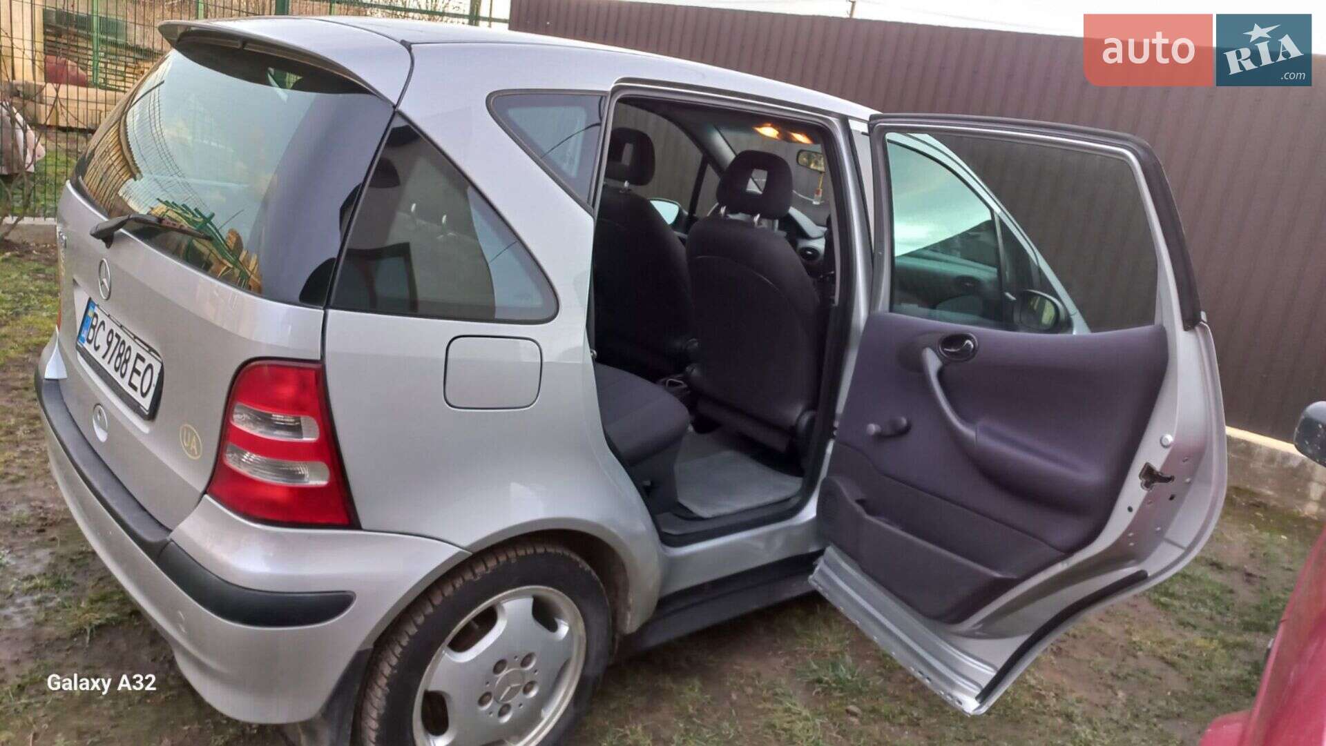 Mercedes-Benz A-Class 2002 VIN WDB1681311J729790 фото оголошення 4 з 9