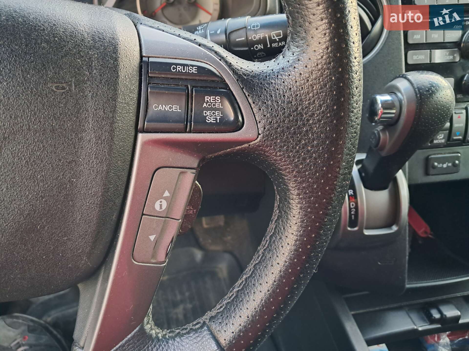 Honda Pilot 2012 VIN 5KBYF4880CB401308 фото оголошення 2 з 16