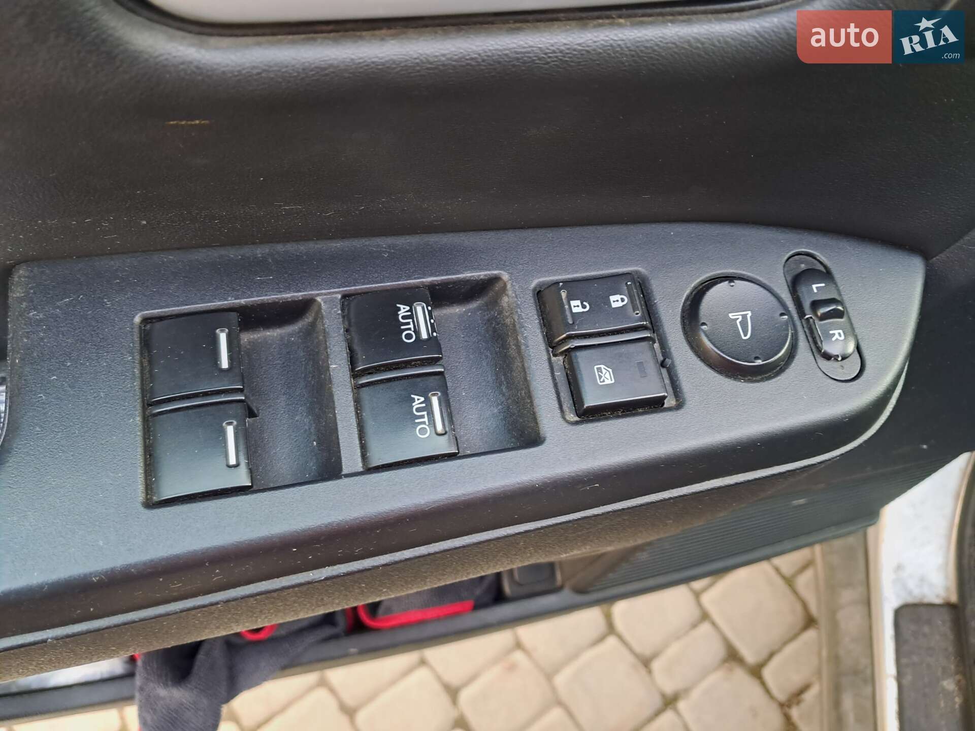 Honda Pilot 2012 VIN 5KBYF4880CB401308 фото оголошення 8 з 16
