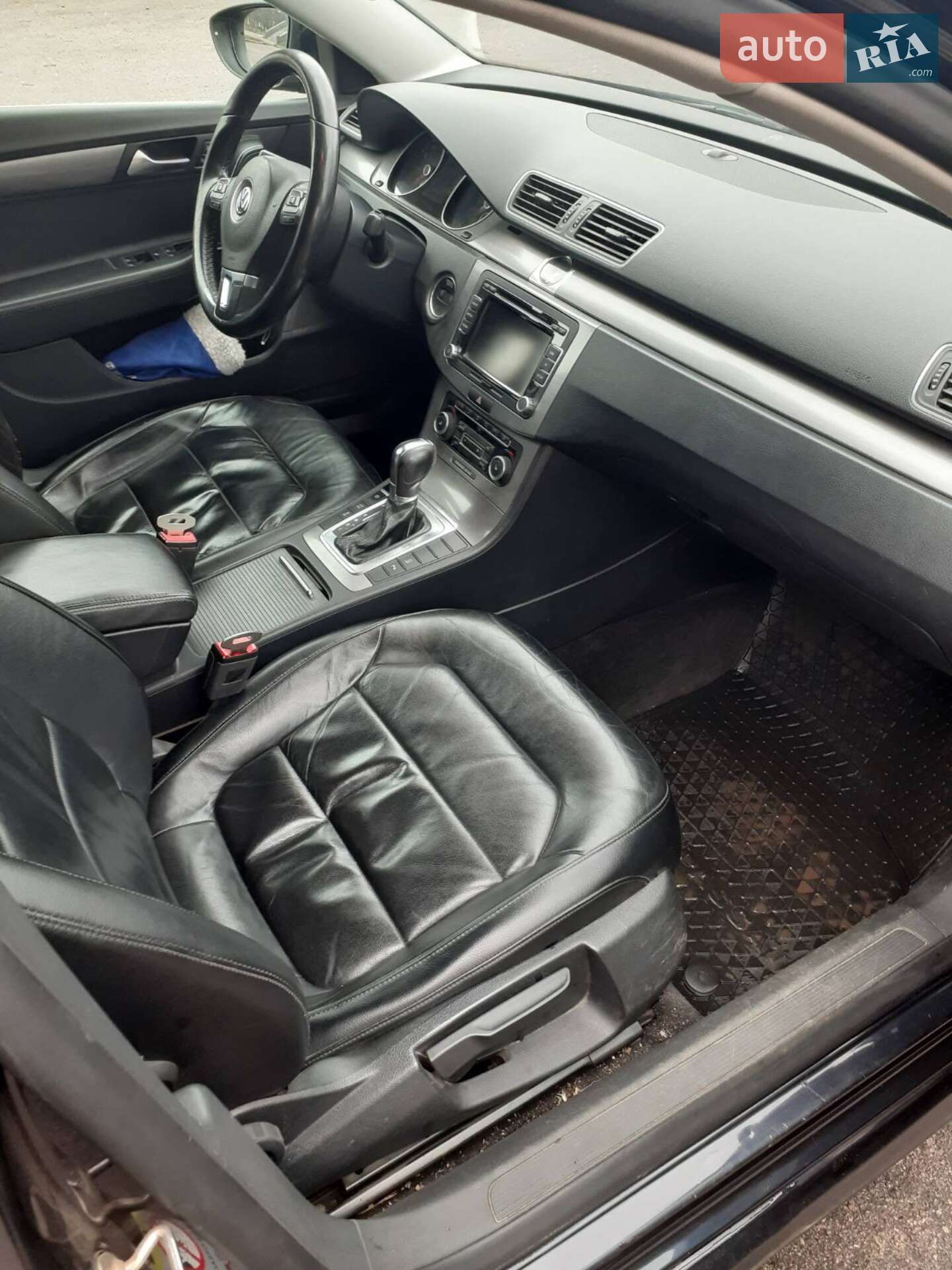 Volkswagen Passat 2011 VIN WVWZZZ3CZBE399306 фото оголошення 5 з 8