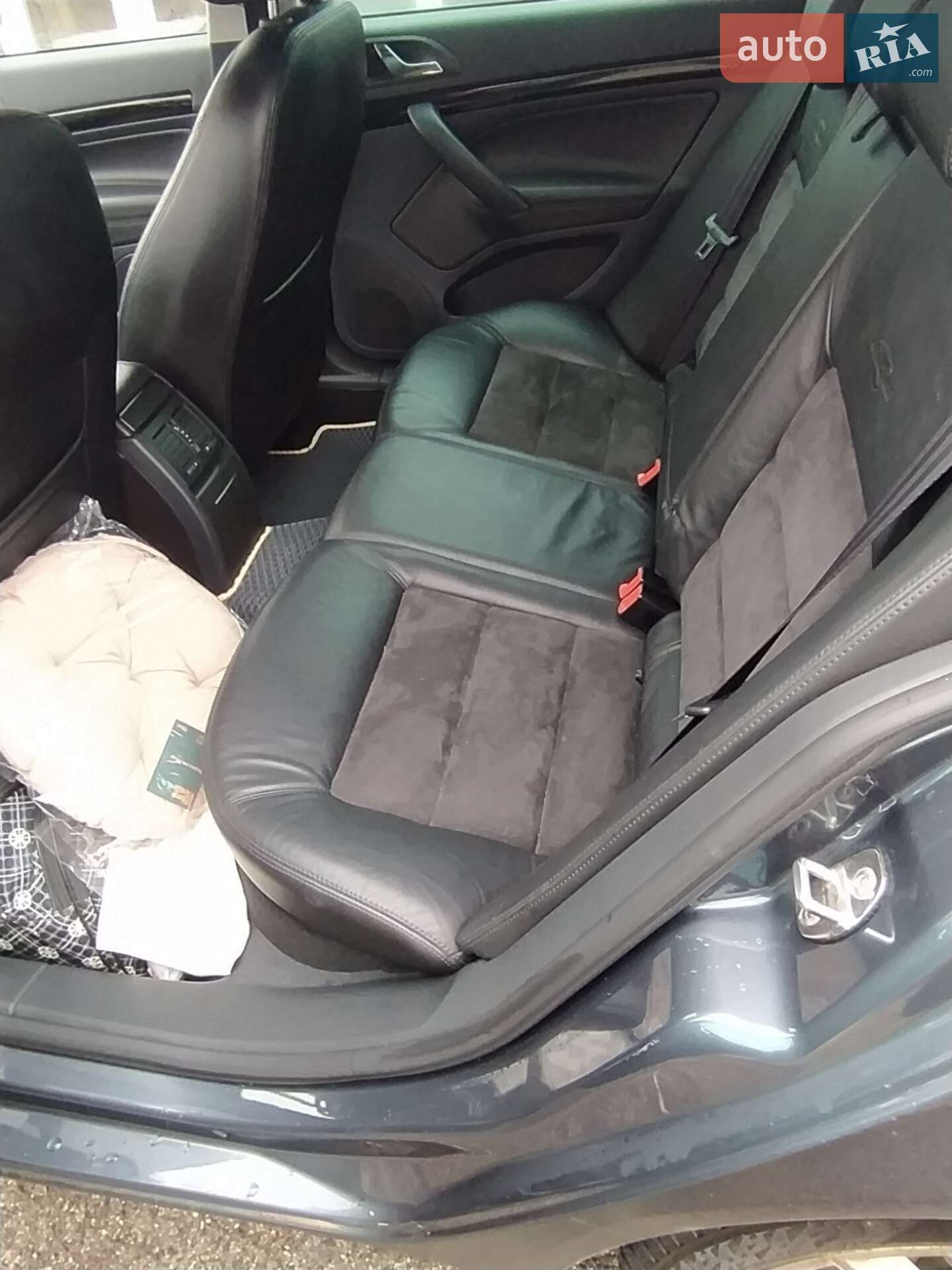 Skoda Octavia 2010 VIN TMBFK61Z5B2025617 фото оголошення 25 з 32