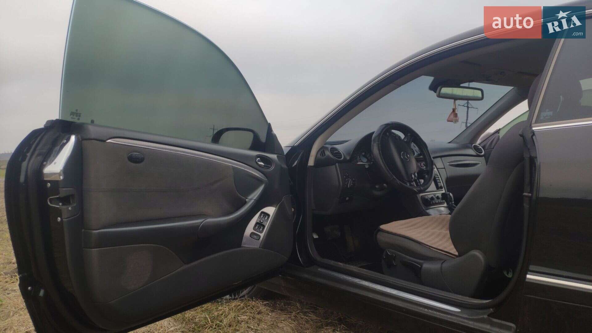 Mercedes-Benz CLK-Class 2004 VIN WDB2093421F118962 фото оголошення 23 з 36