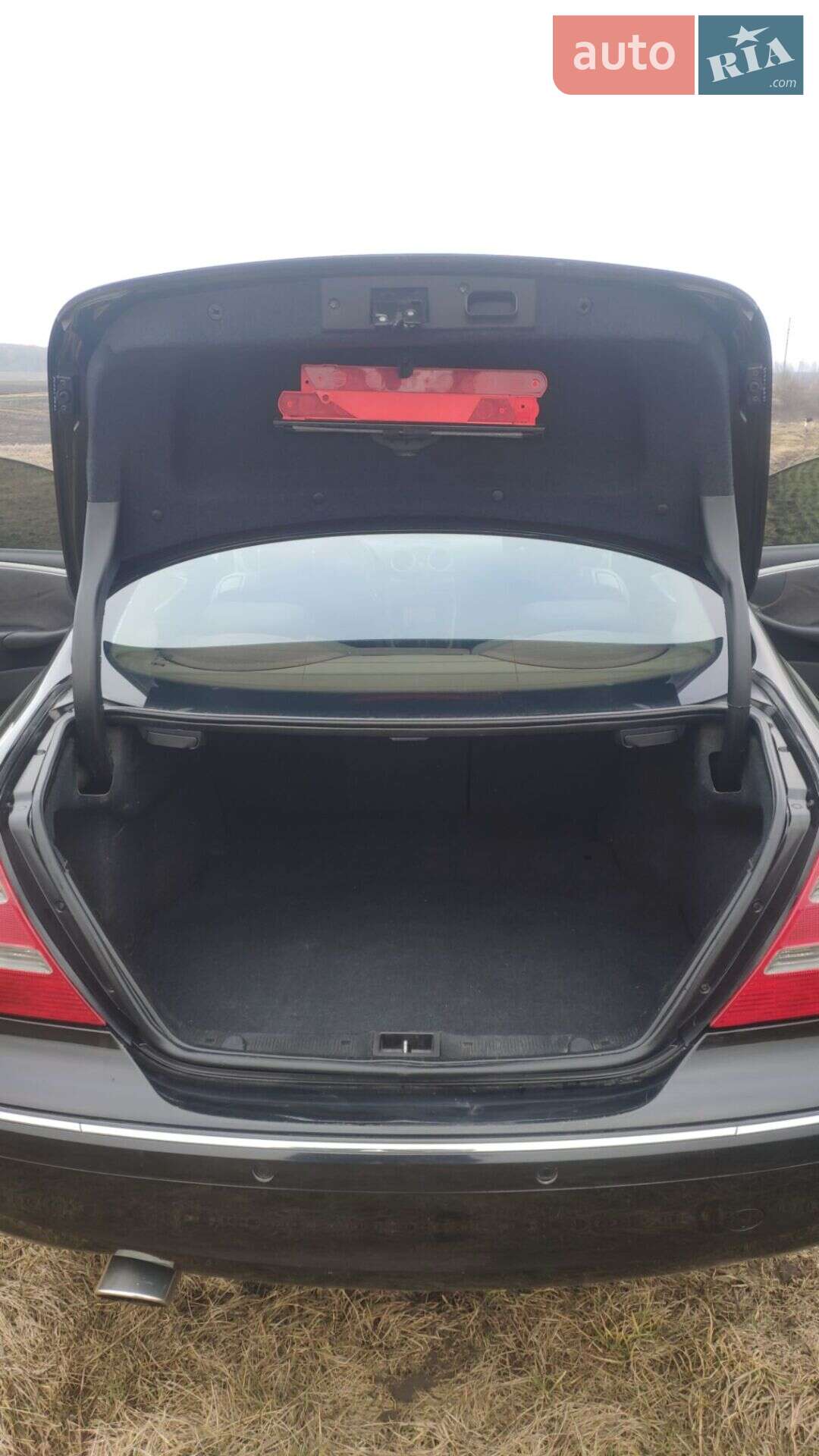 Mercedes-Benz CLK-Class 2004 VIN WDB2093421F118962 фото оголошення 19 з 36