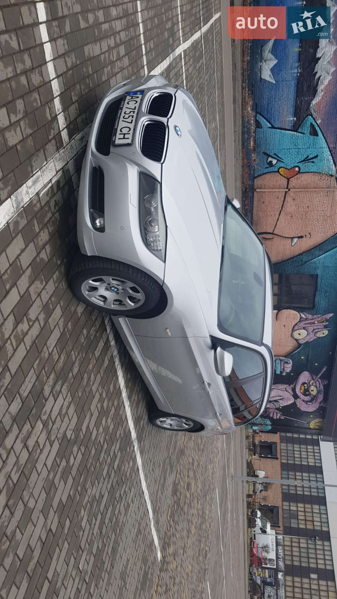 BMW 3 Series 2010 VIN WBAUY11080A906659 фото оголошення 13 з 49