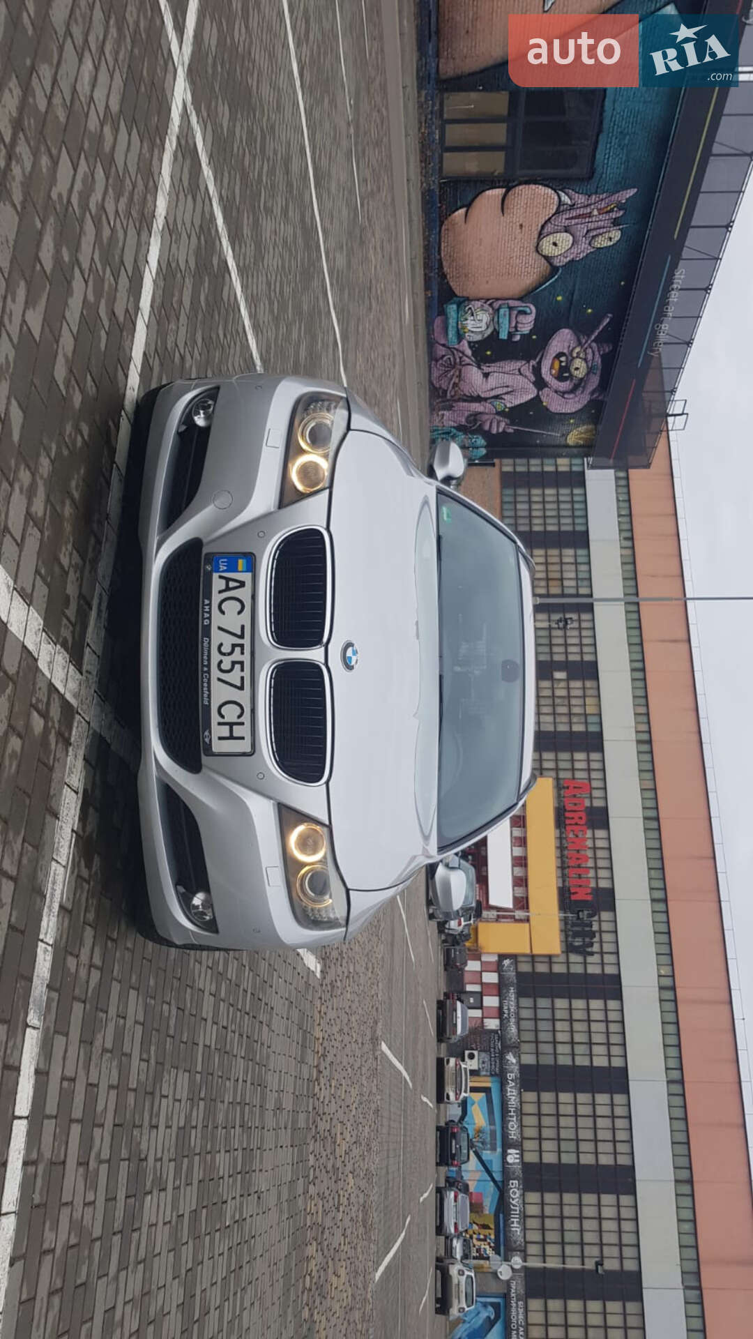 BMW 3 Series 2010 VIN WBAUY11080A906659 фото оголошення 16 з 49