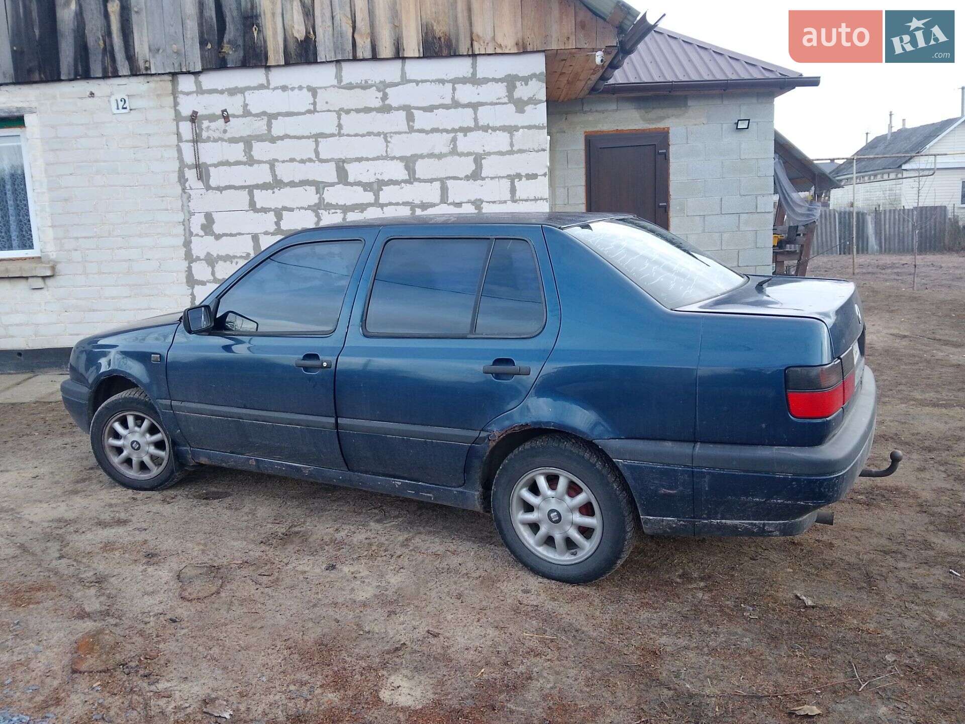 Volkswagen Vento 1993 VIN WVWZZZ1HZPW283278 фото оголошення 3 з 10