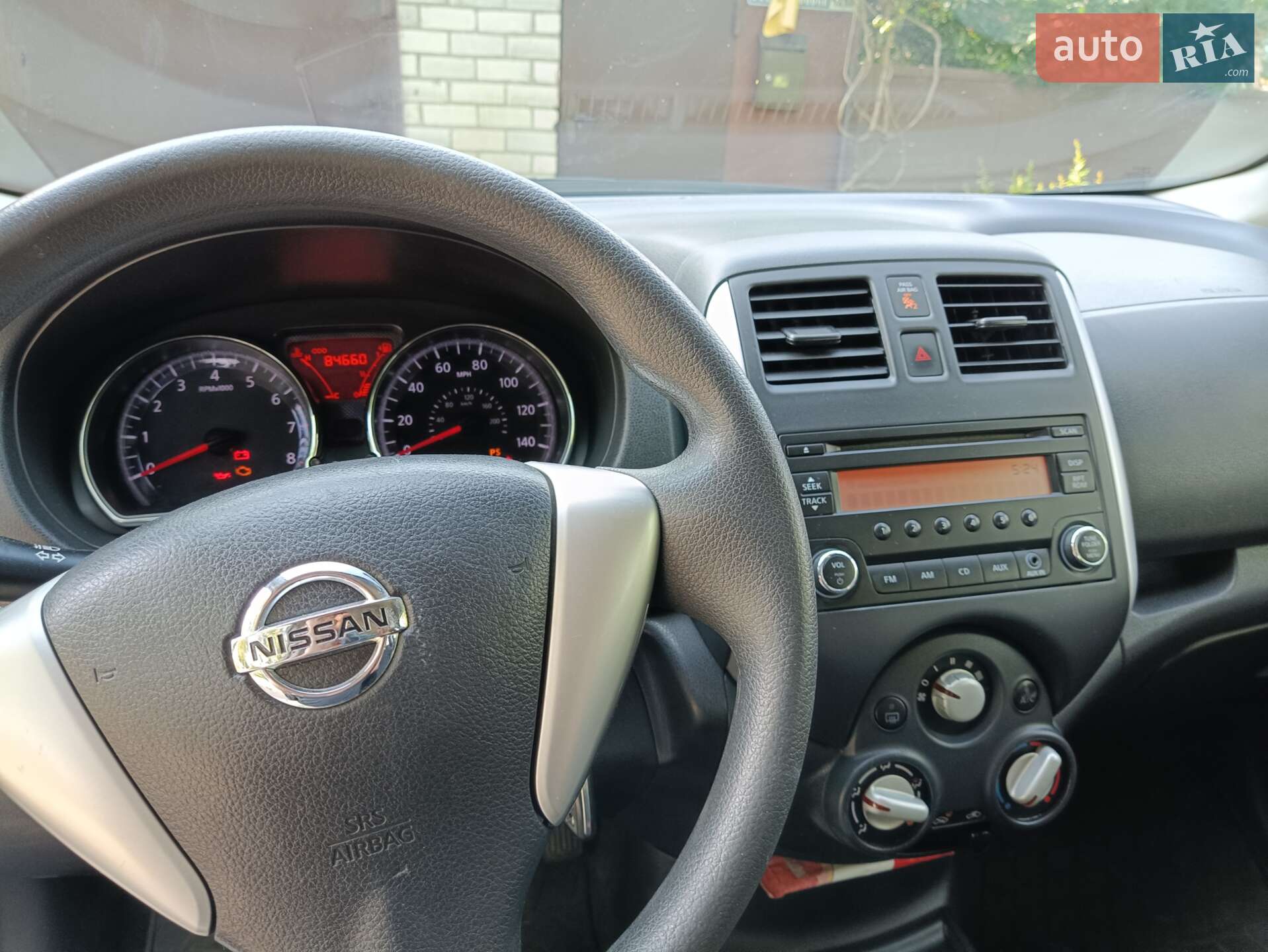 Nissan Versa Note 2014 VIN 3N1CE2CP6EL418627 фото оголошення 4 з 6