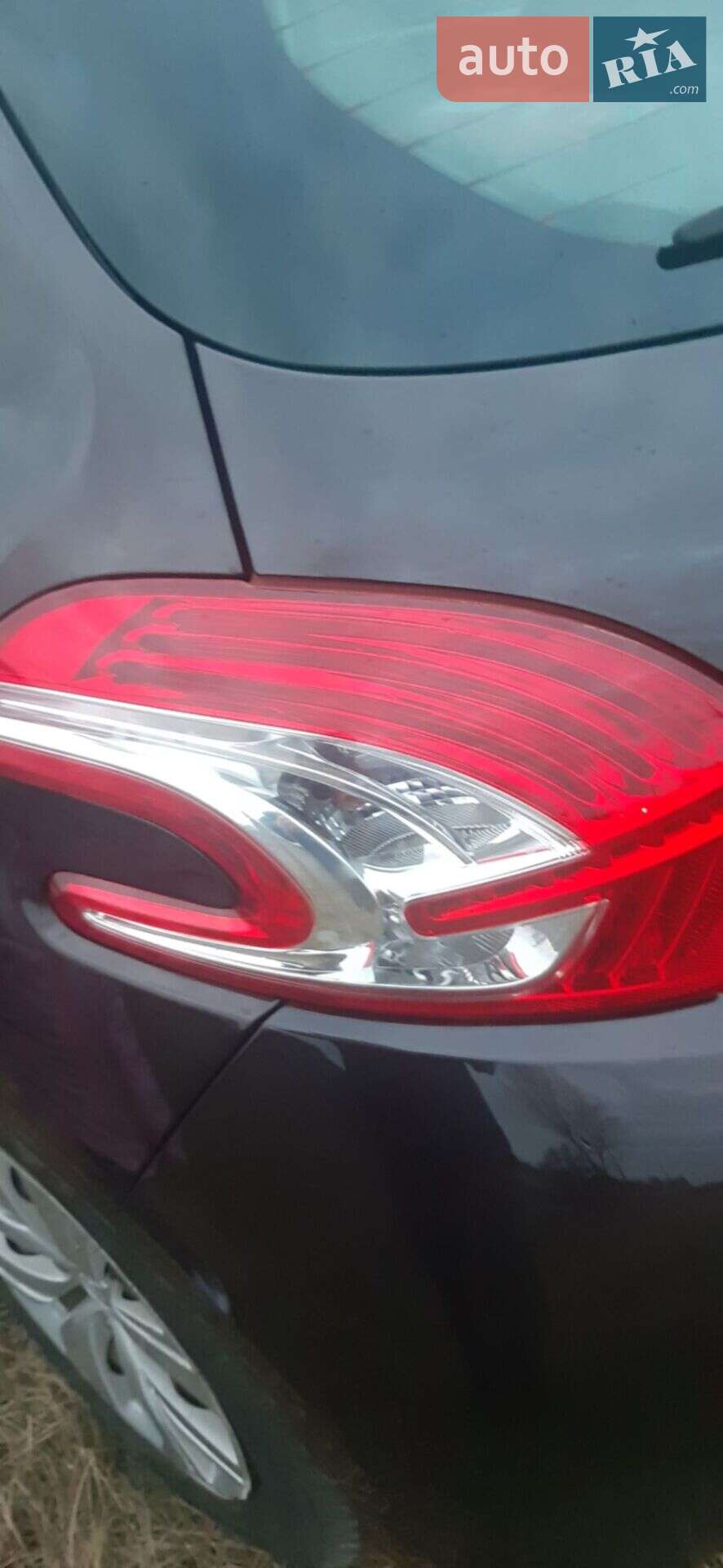 Peugeot 208 2012 VIN VF3CC8HR0CT058868 фото оголошення 2 з 15