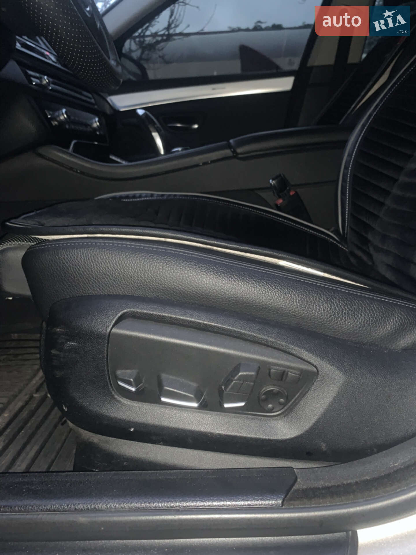 BMW 5 Series 2013 VIN WBA5J91050D490432 фото оголошення 12 з 12