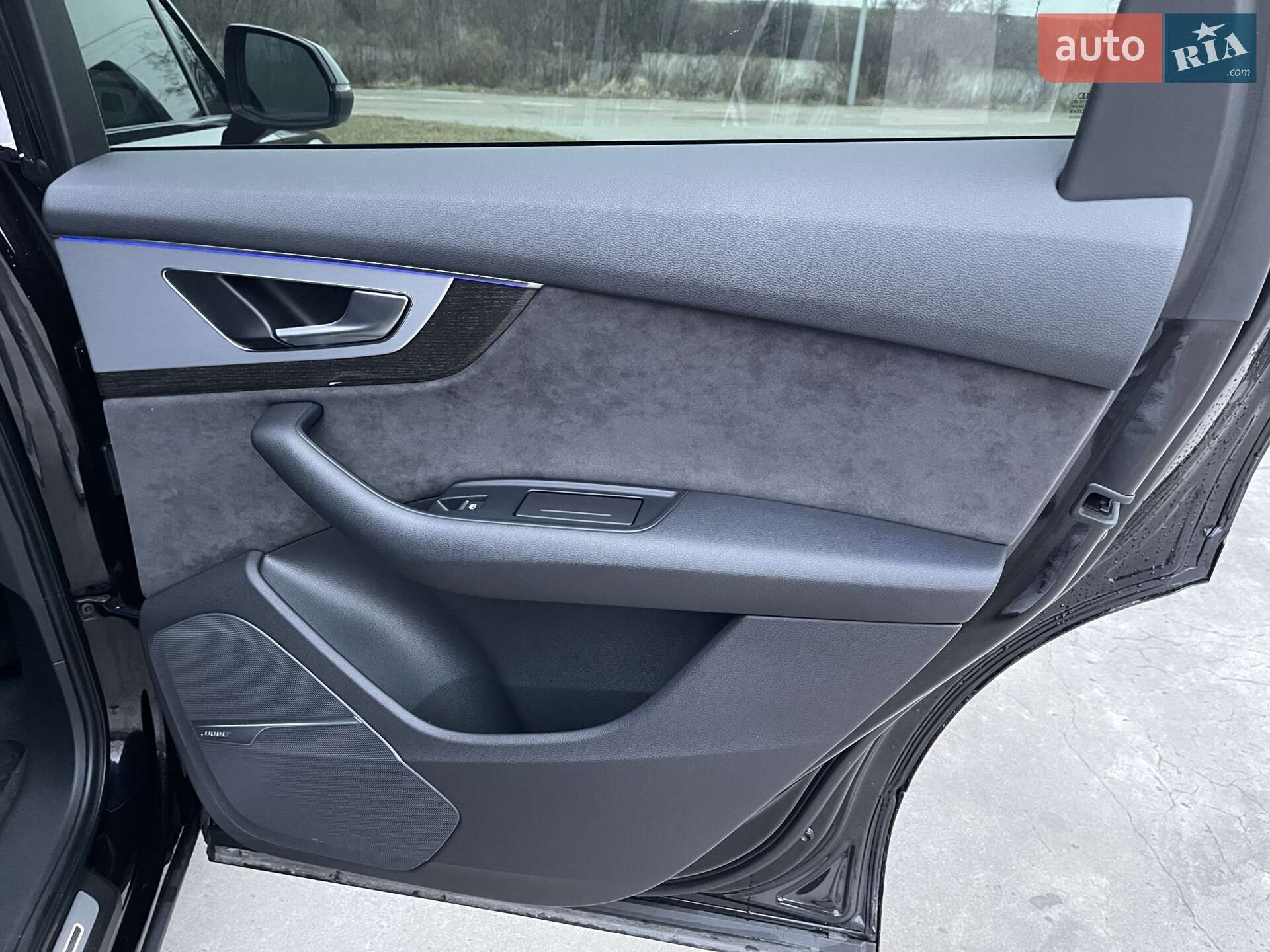 Audi Q7 2019 VIN WAUZZZ4MXKD045857 фото оголошення 8 з 19