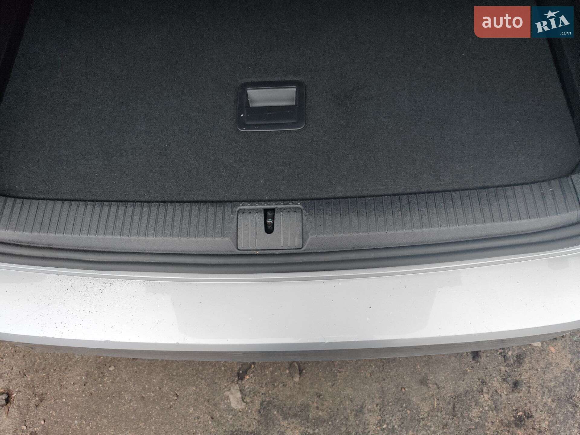 Volkswagen Passat 2018 VIN WVWZZZ3CZJE264178 фото оголошення 26 з 61