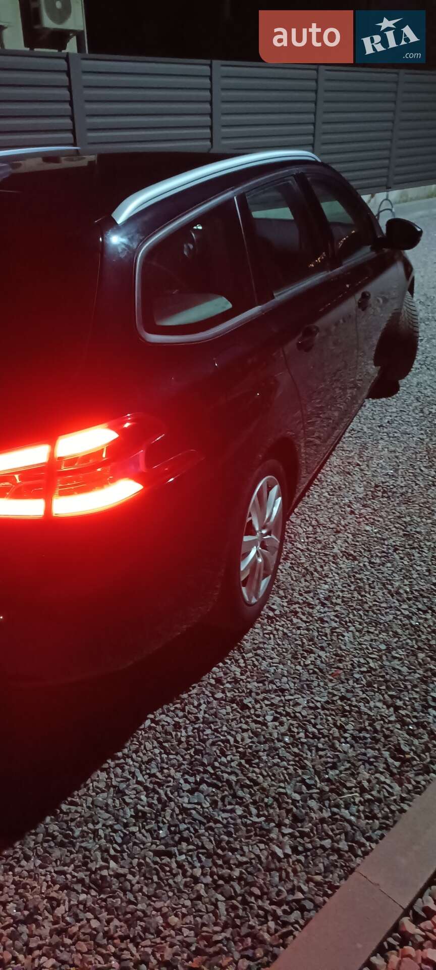 Peugeot 308 2019 VIN VF3LCYHZPKS332794 фото оголошення 3 з 31