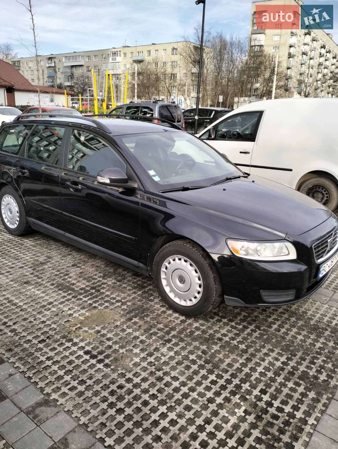 Volvo V50 2009 VIN YV1MW76E2A2528349 фото оголошення 2 з 13