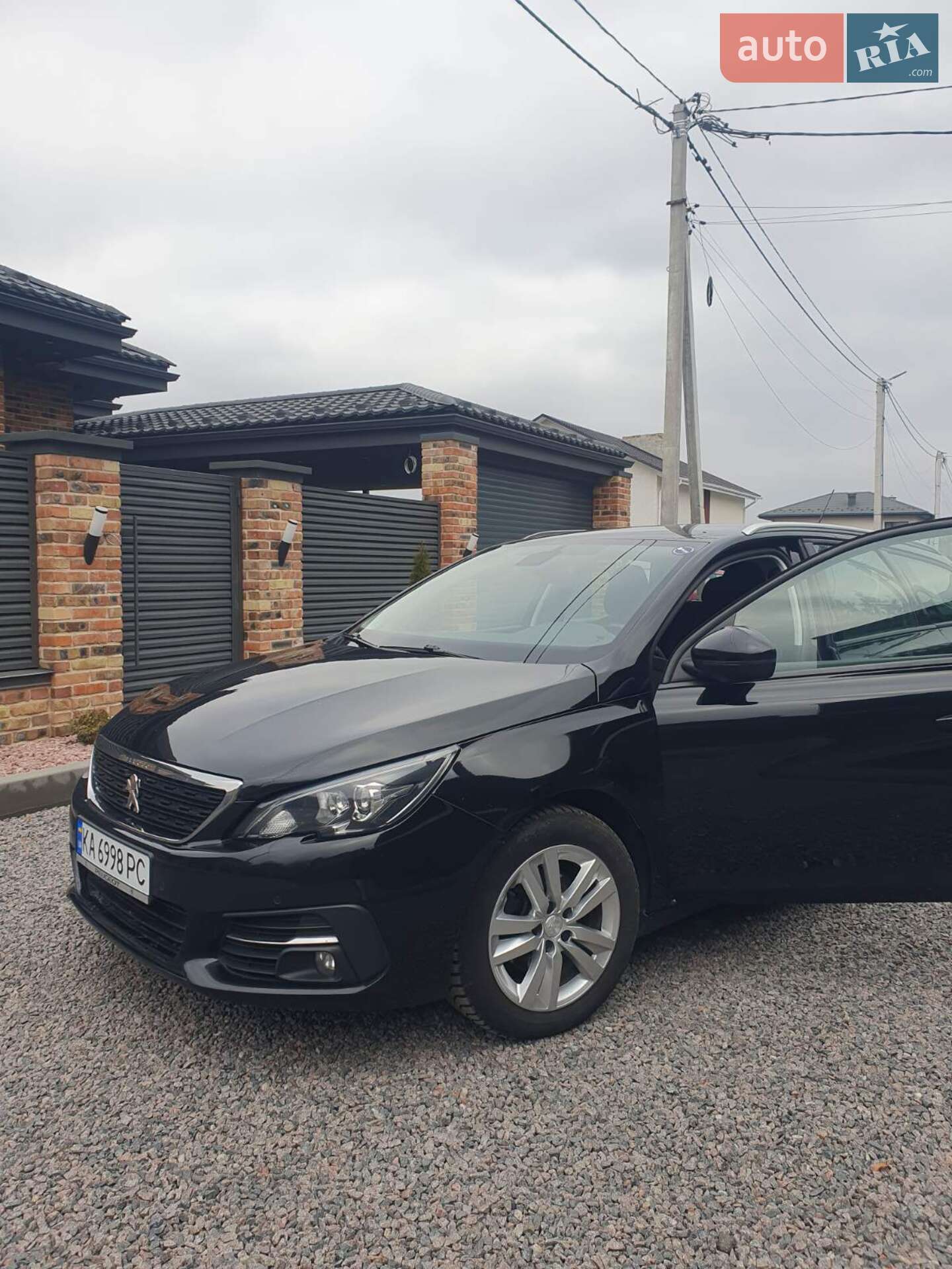 Peugeot 308 2019 VIN VF3LCYHZPKS332794 фото оголошення 11 з 23