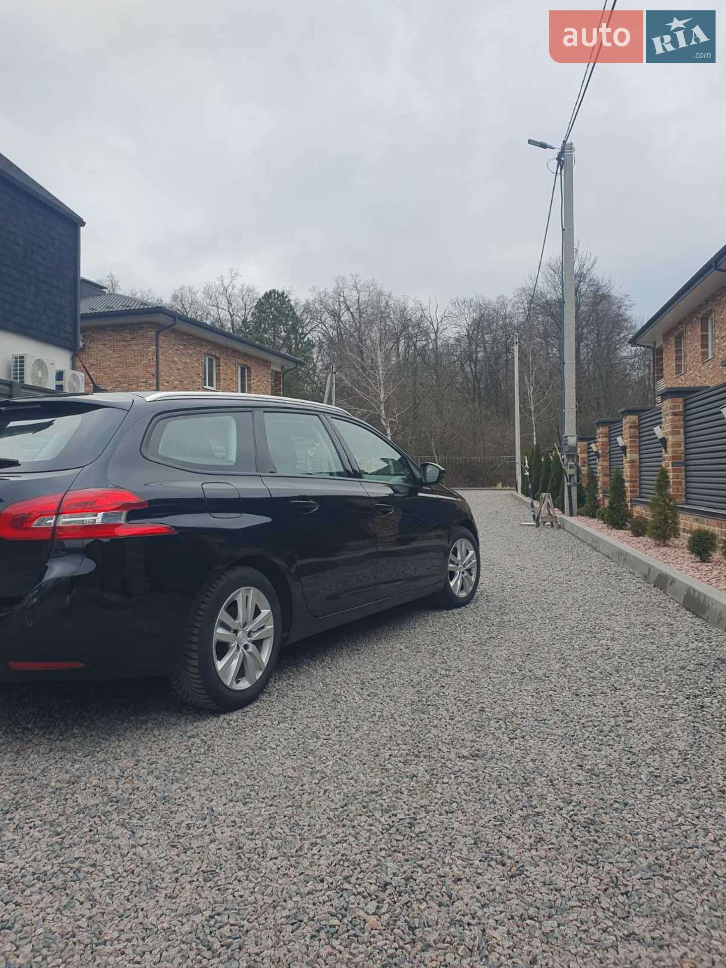Peugeot 308 2019 VIN VF3LCYHZPKS332794 фото оголошення 13 з 23