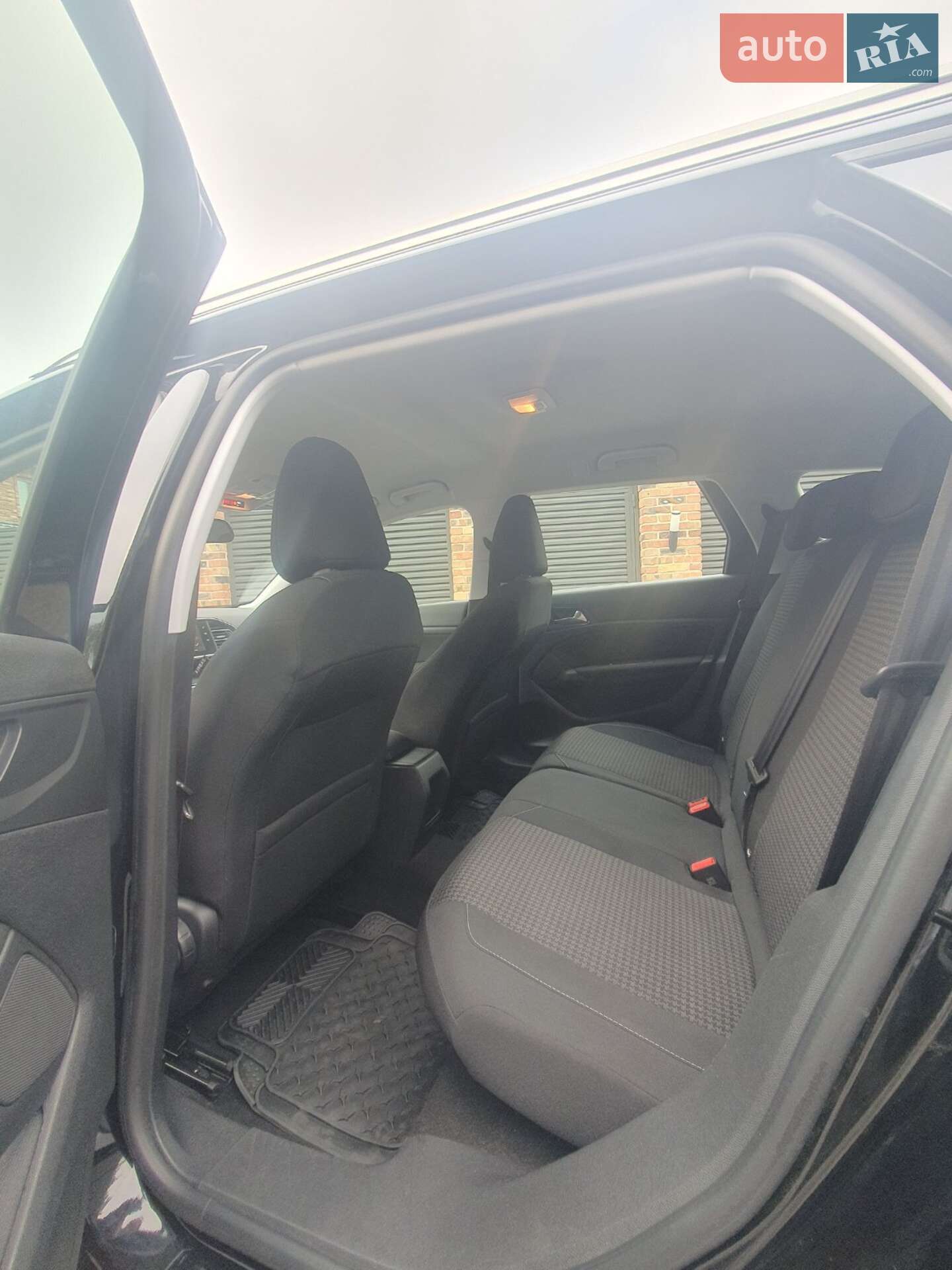 Peugeot 308 2019 VIN VF3LCYHZPKS332794 фото оголошення 20 з 23