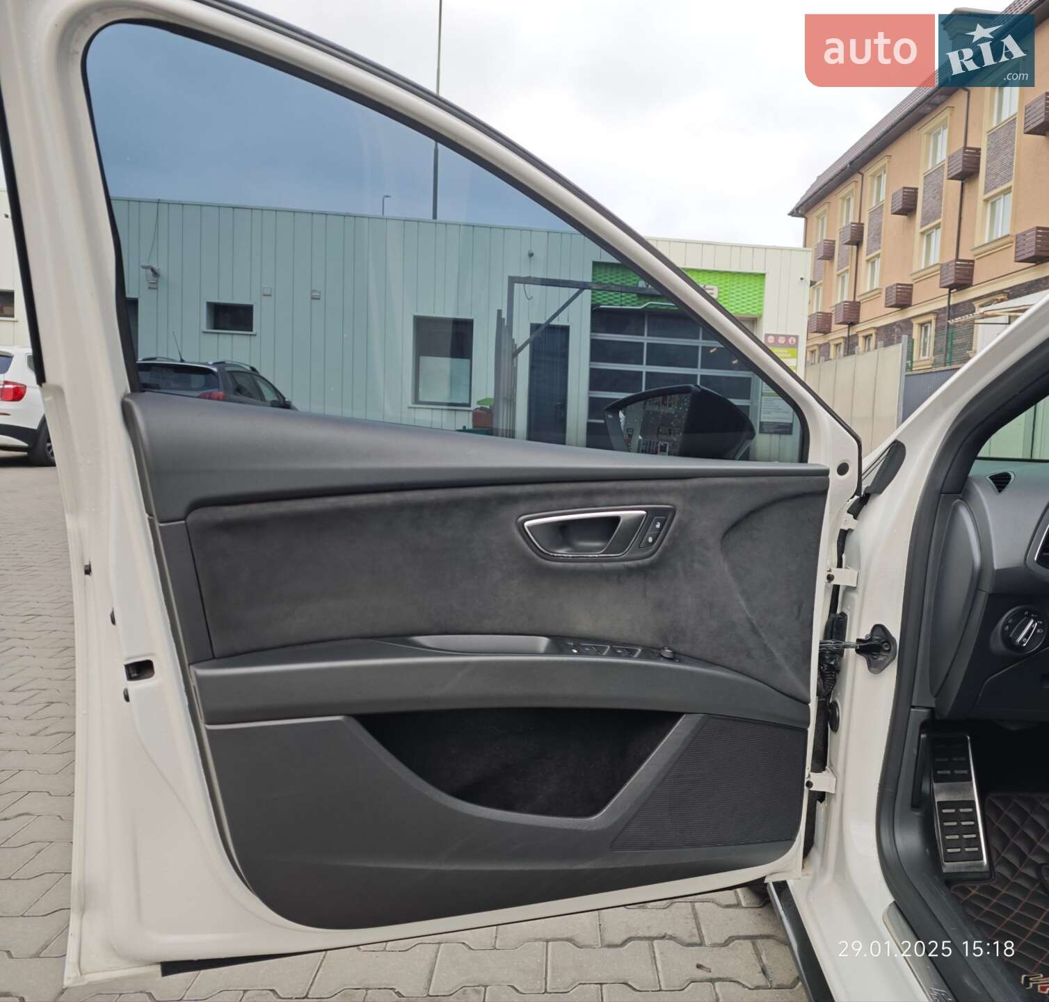 SEAT Leon 2016 VIN VSSZZZ5FZGR186467 фото оголошення 6 з 10