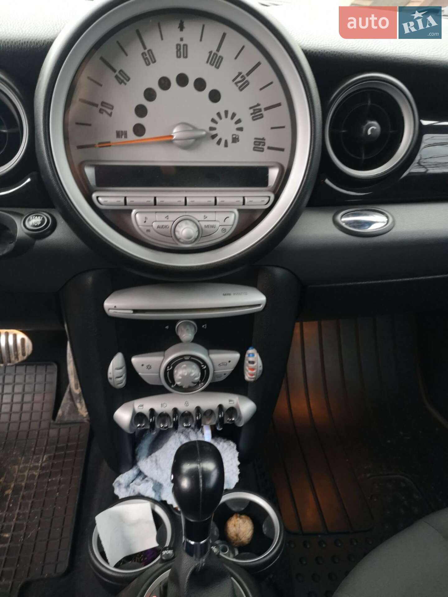 MINI Hatch 2009 VIN WMWMF7C50ATW89406 фото оголошення 7 з 15