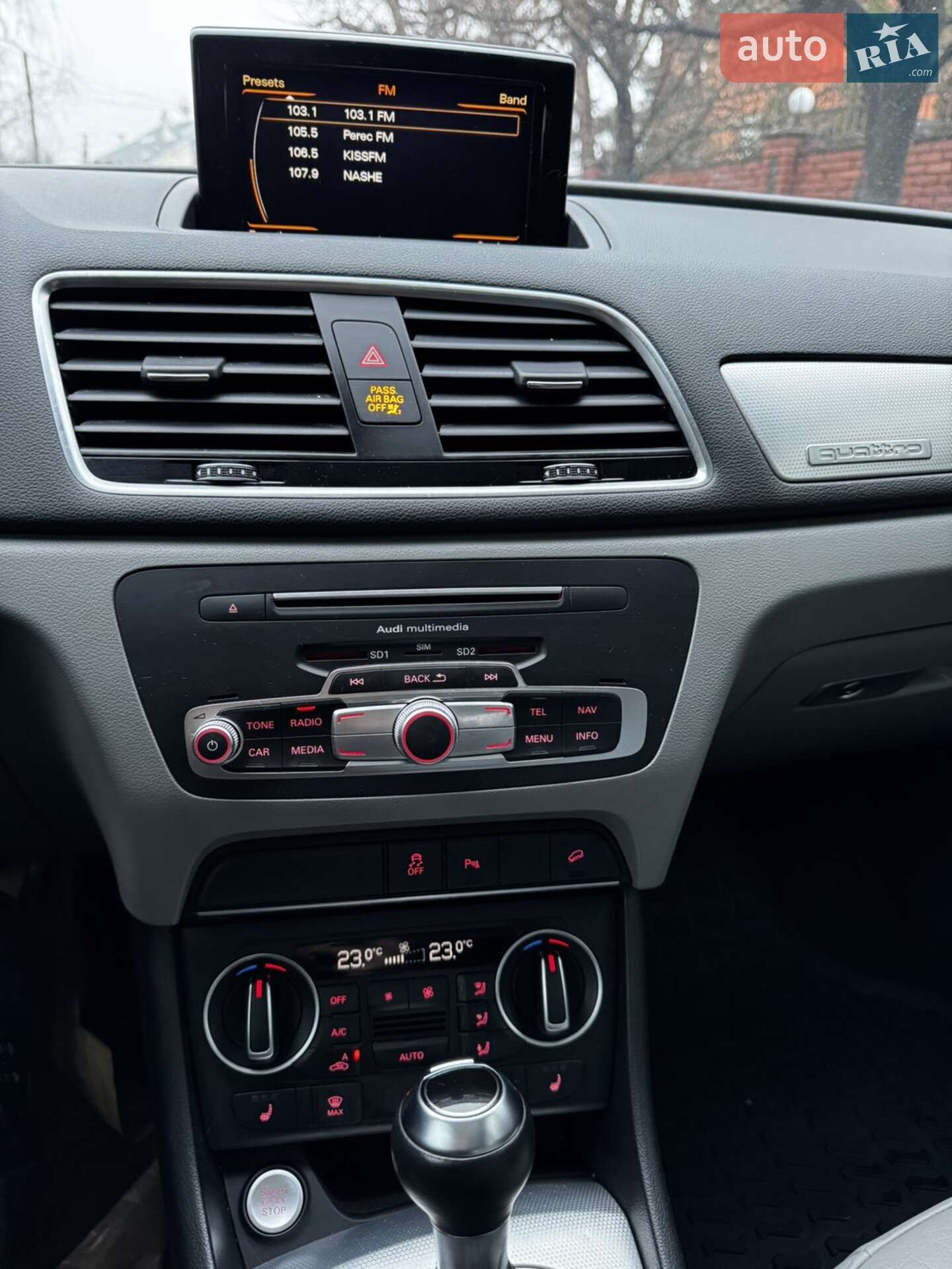 Audi Q3 2015 VIN WA1GFCFS4GR003006 фото оголошення 25 з 28