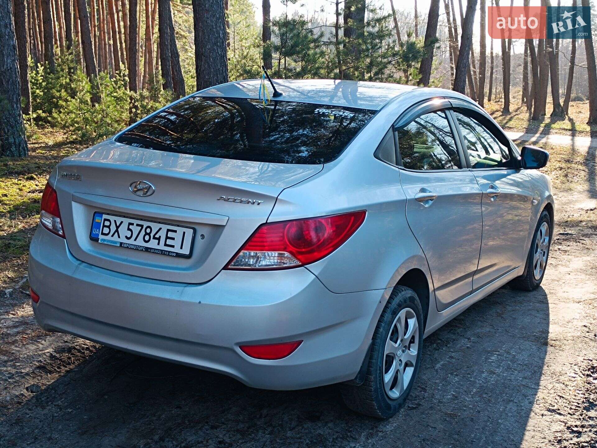 Hyundai Accent 2012 VIN Z94CU41CBCR137451 фото оголошення 4 з 13