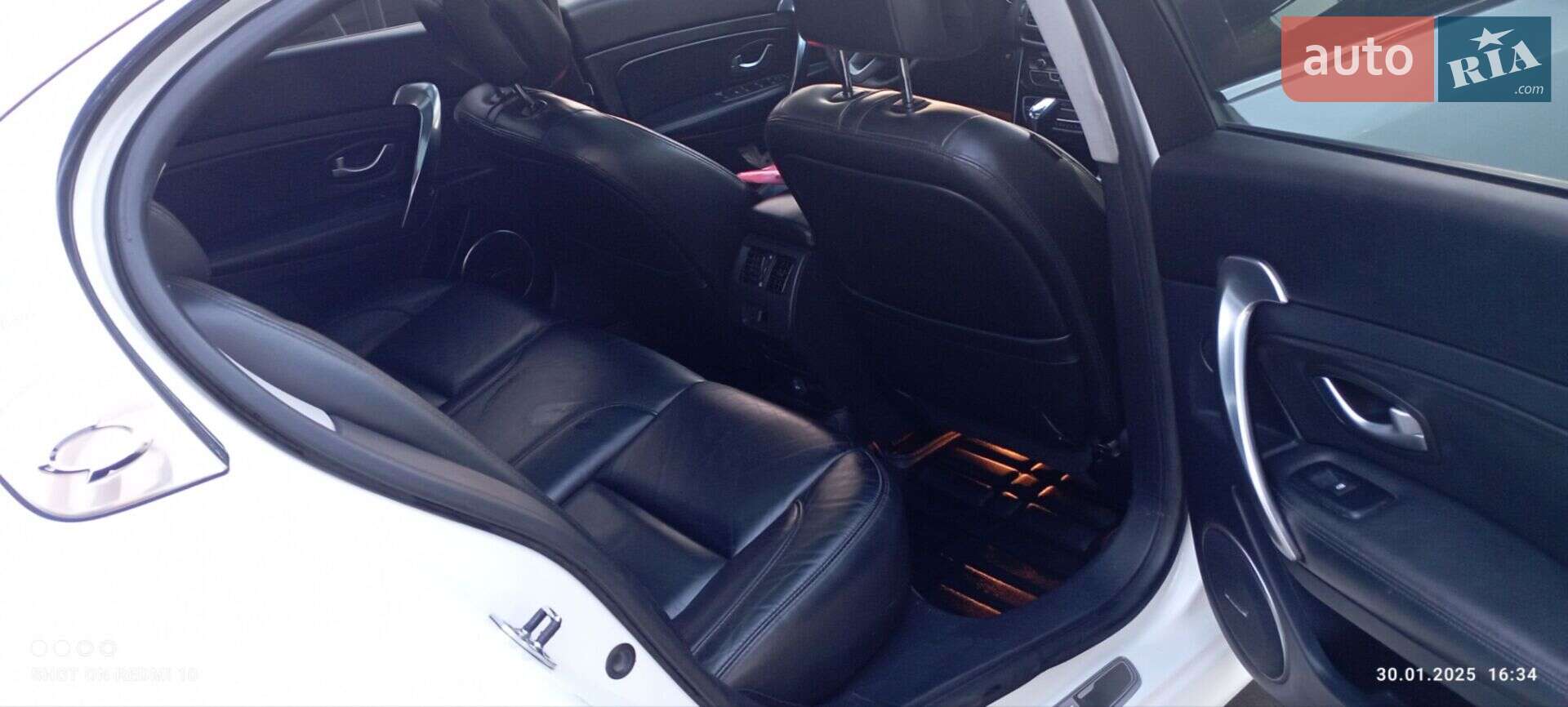 Renault Latitude 2010 VIN KNMA4C2BMAP004908 фото оголошення 9 з 33