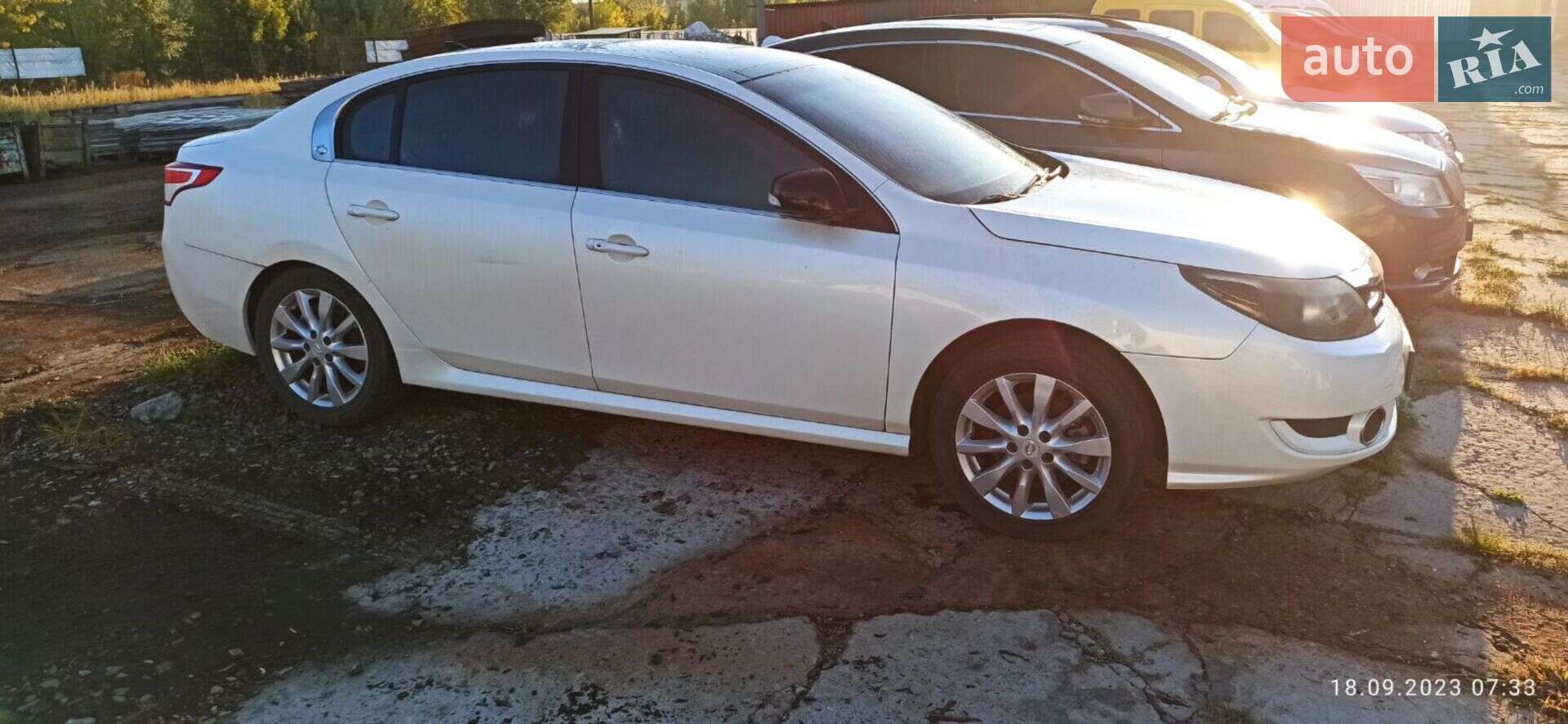 Renault Latitude 2010 VIN KNMA4C2BMAP004908 фото оголошення 33 з 33