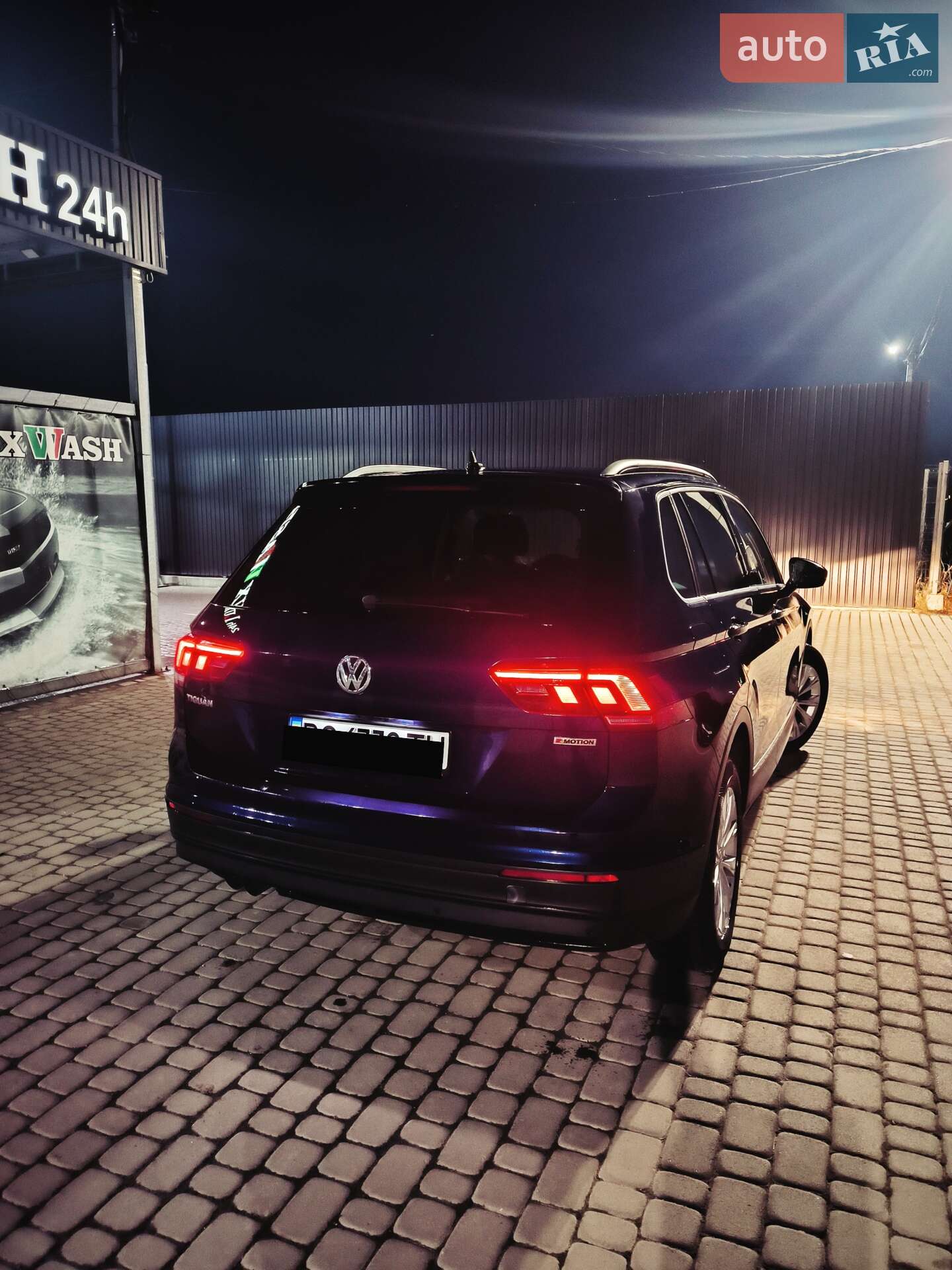 Volkswagen Tiguan 2019 VIN WVGZZZ5NZKW365999 фото оголошення 6 з 18