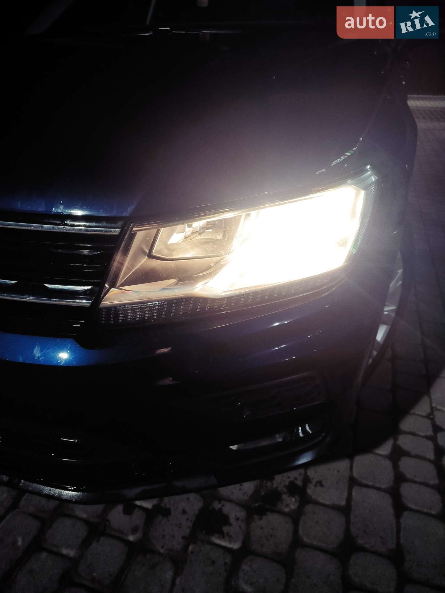Volkswagen Tiguan 2019 VIN WVGZZZ5NZKW365999 фото оголошення 9 з 18