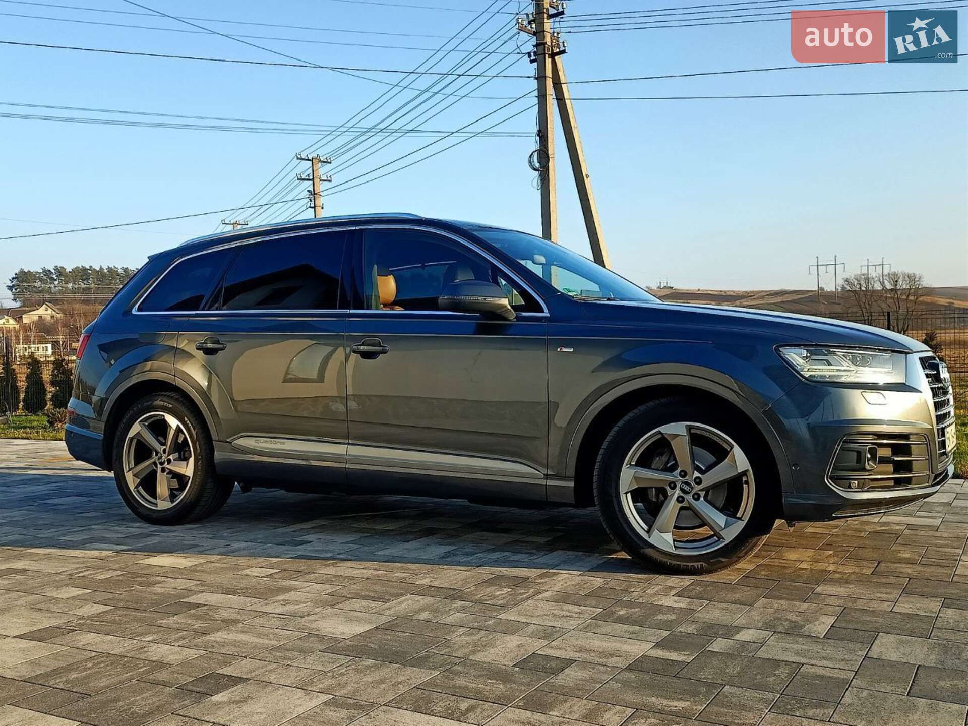 Audi Q7 2017 VIN WAUZZZ4MXHD039842 фото оголошення 6 з 62