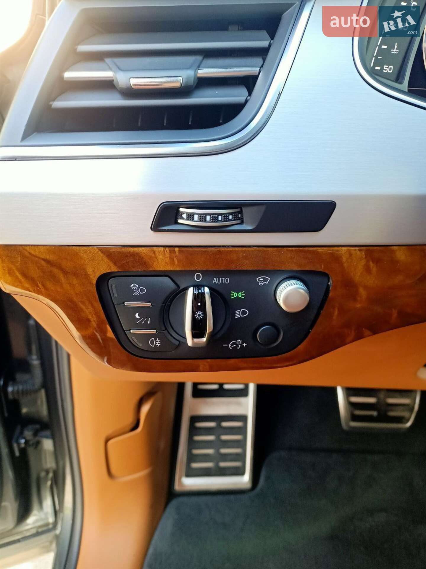 Audi Q7 2017 VIN WAUZZZ4MXHD039842 фото оголошення 21 з 62