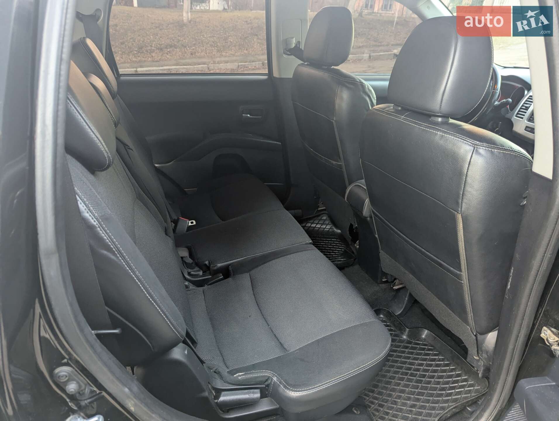 Peugeot 4007 2009 VIN VF3VV4HNH9U903465 фото оголошення 12 з 20