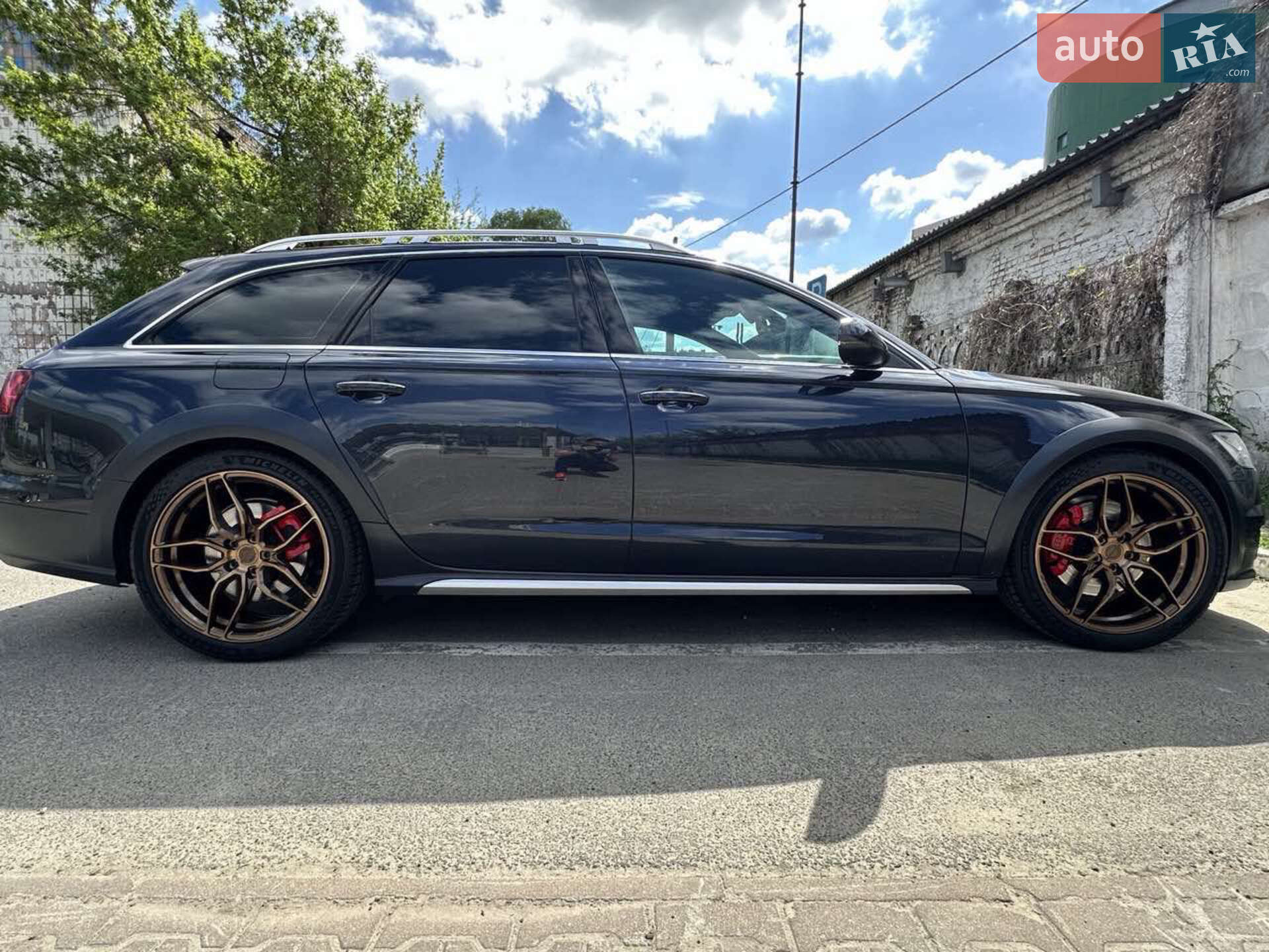 Audi A6 Allroad 2018 VIN WAUZZZ4G3JN102340 фото оголошення 3 з 12