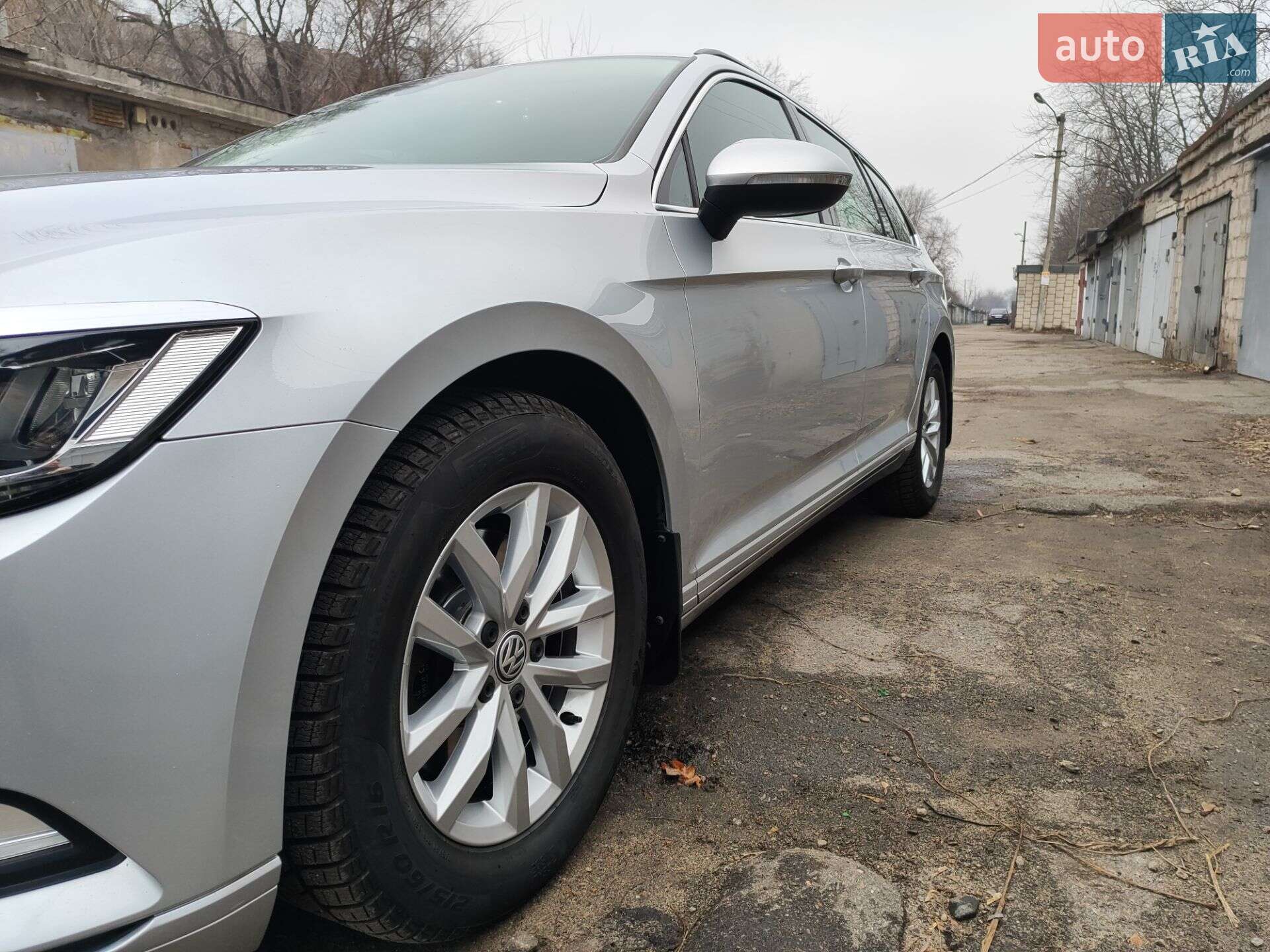 Volkswagen Passat 2018 VIN WVWZZZ3CZJE264178 фото оголошення 12 з 61
