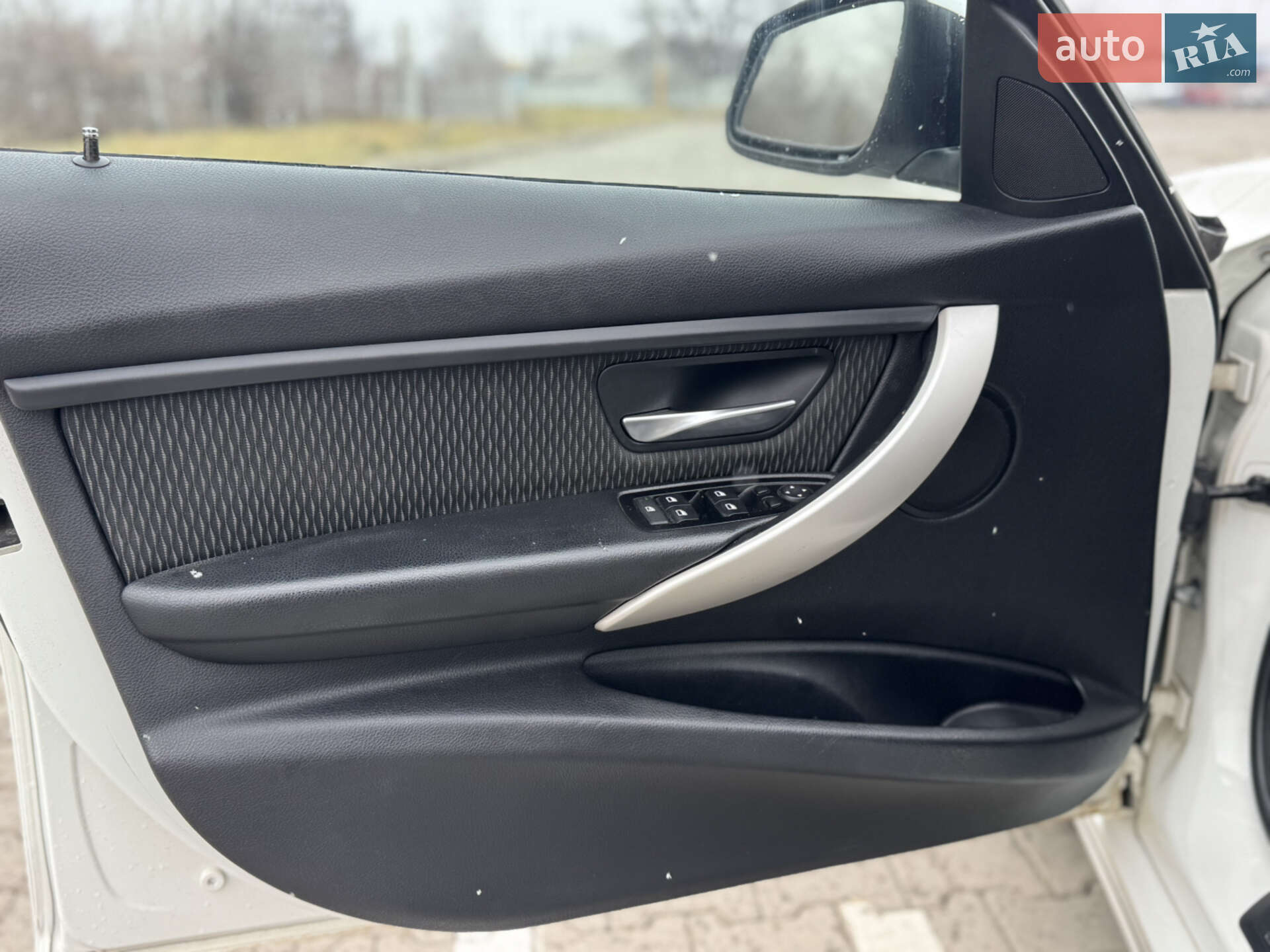 BMW 3 Series 2013 VIN WBA3C3C53EP661661 фото оголошення 14 з 19