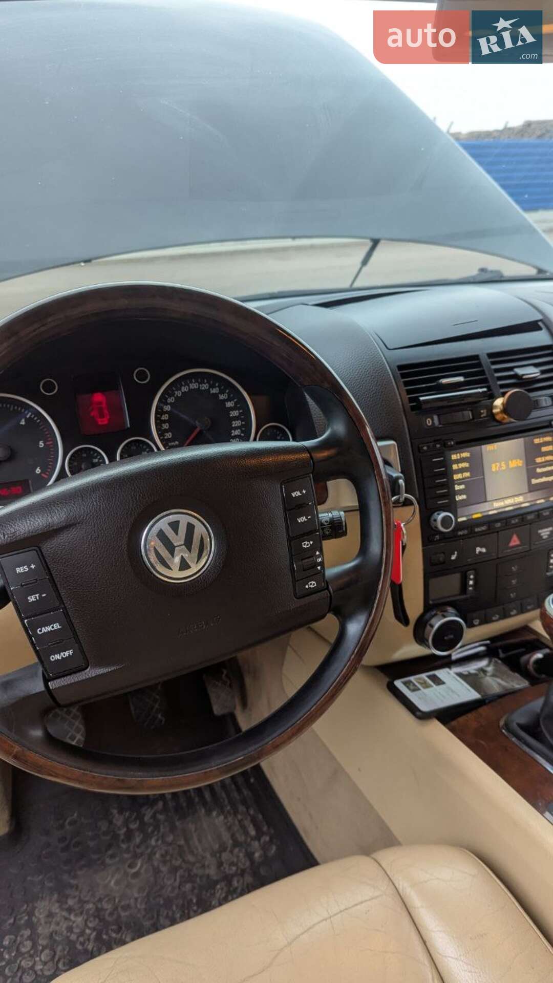 Volkswagen Touareg 2004 VIN WVGZZZ7LZ4D081495 фото оголошення 14 з 17