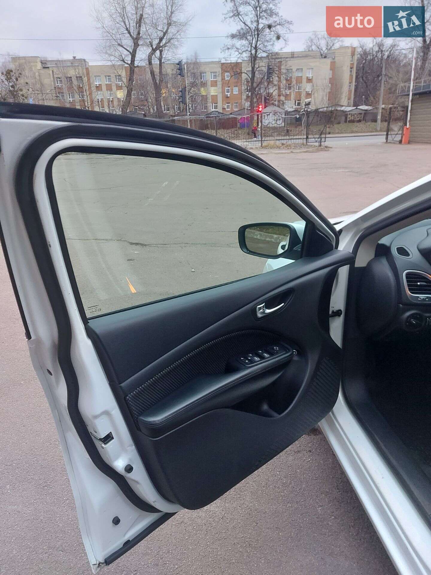 Dodge Dart 2013 VIN 1C3CDFBB2ED677896 фото оголошення 9 з 19
