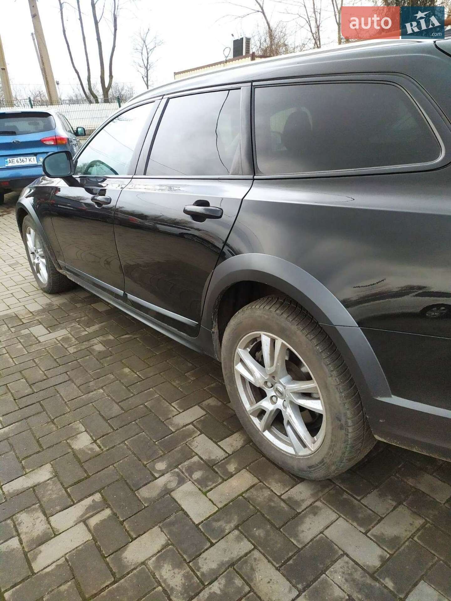 Volvo V90 Cross Country 2017 VIN YV1PZ68BCJ1025648 фото оголошення 2 з 8