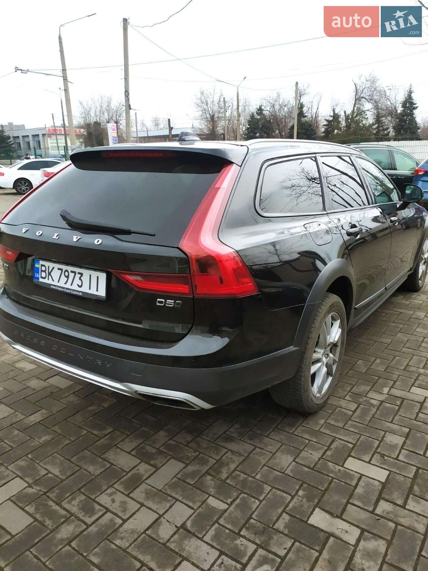Volvo V90 Cross Country 2017 VIN YV1PZ68BCJ1025648 фото оголошення 3 з 8