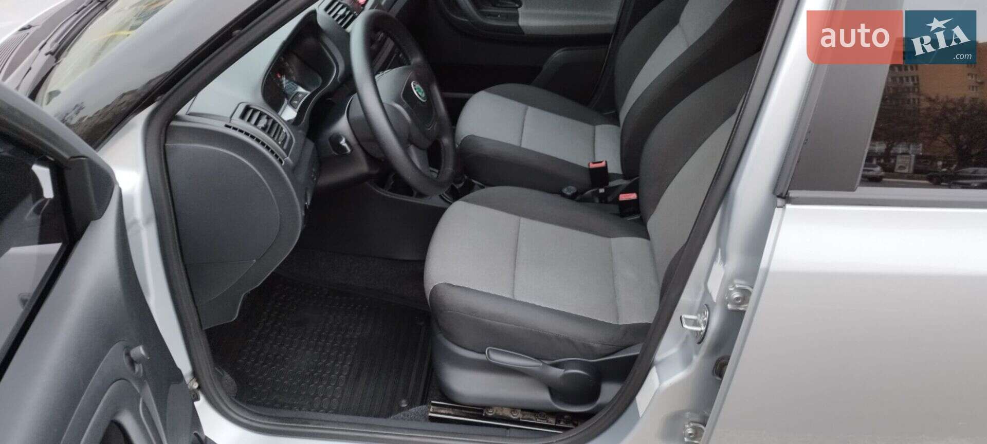 Skoda Fabia 2013 VIN TMBEC15J0DB501226 фото оголошення 6 з 20