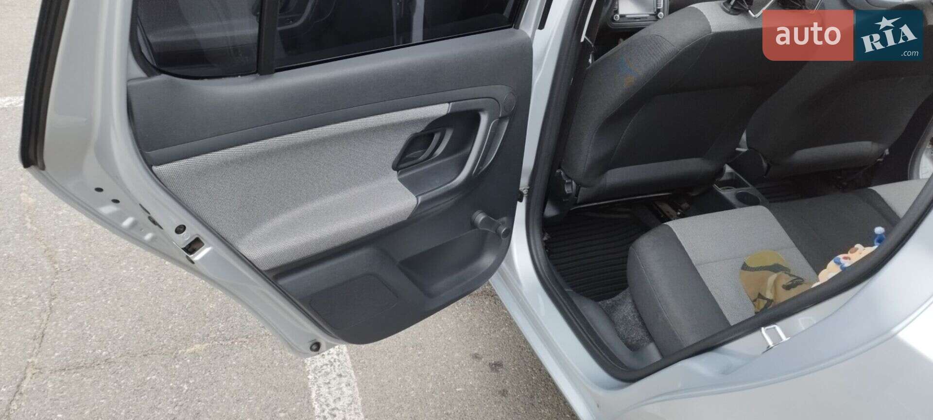 Skoda Fabia 2013 VIN TMBEC15J0DB501226 фото оголошення 17 з 20