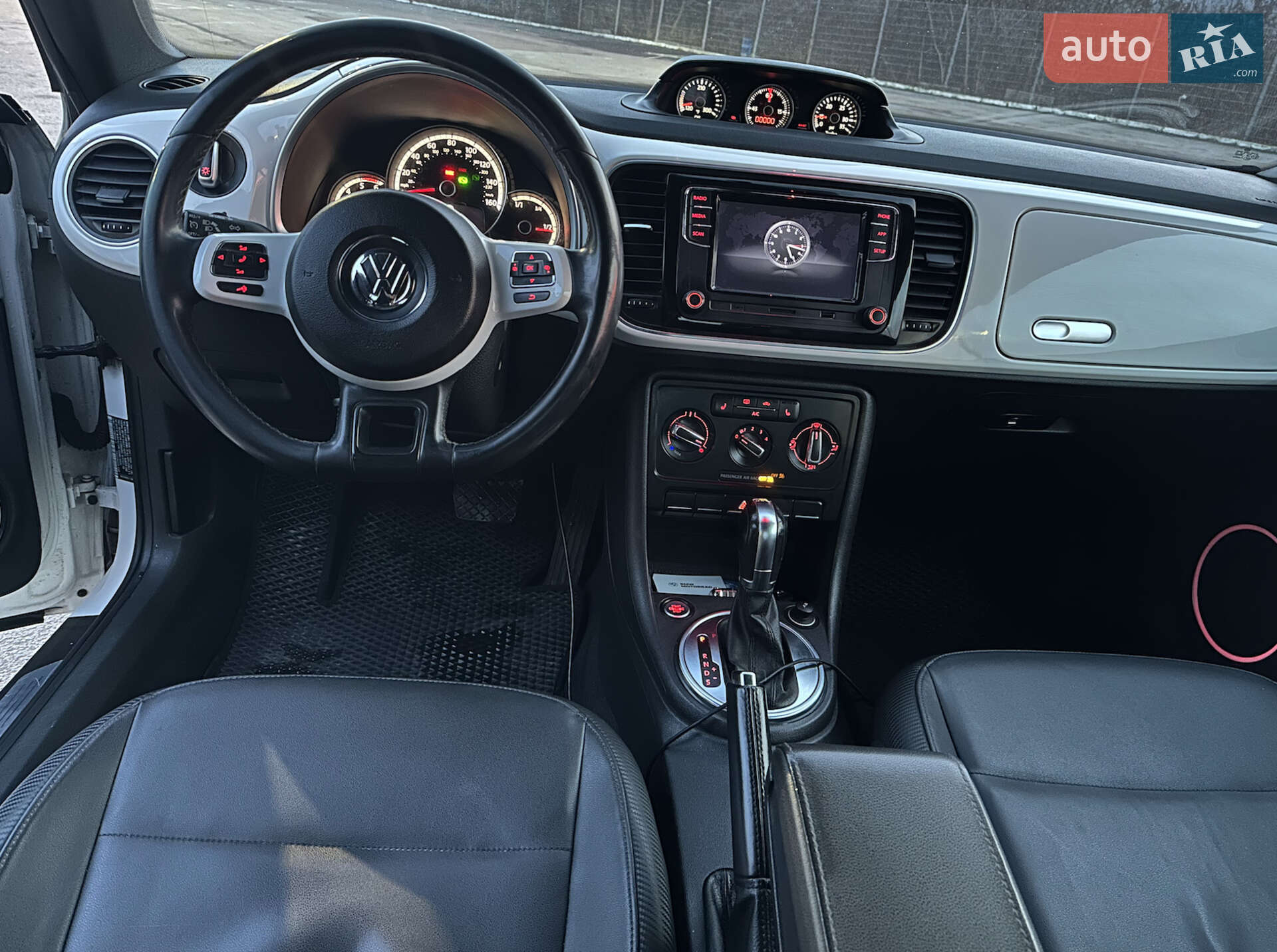 Volkswagen Beetle 2012 VIN 3VW5L7AT7DM806514 фото оголошення 12 з 15