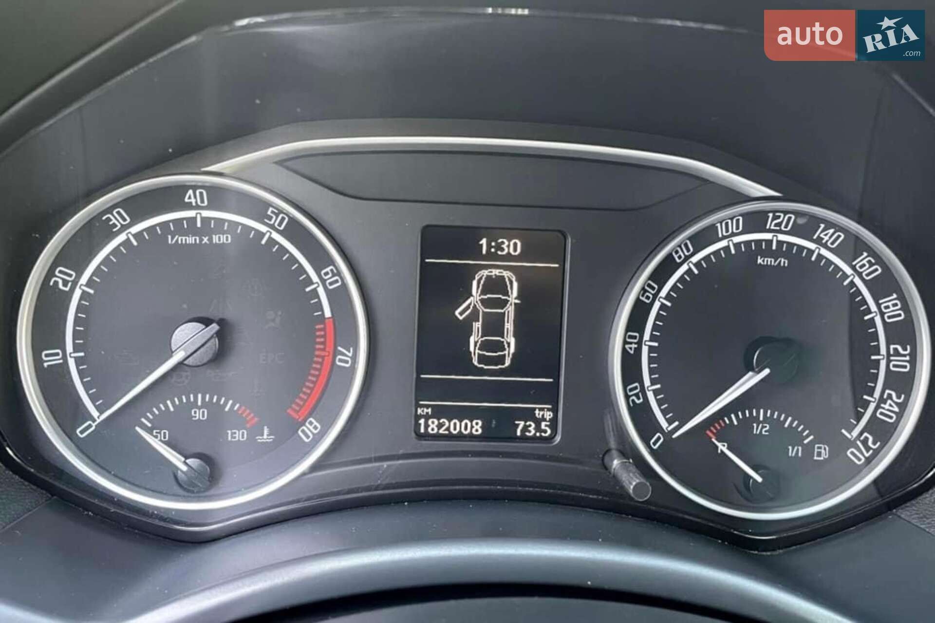 Skoda Octavia 2011 VIN TMBUF61Z3B2130149 фото оголошення 5 з 9