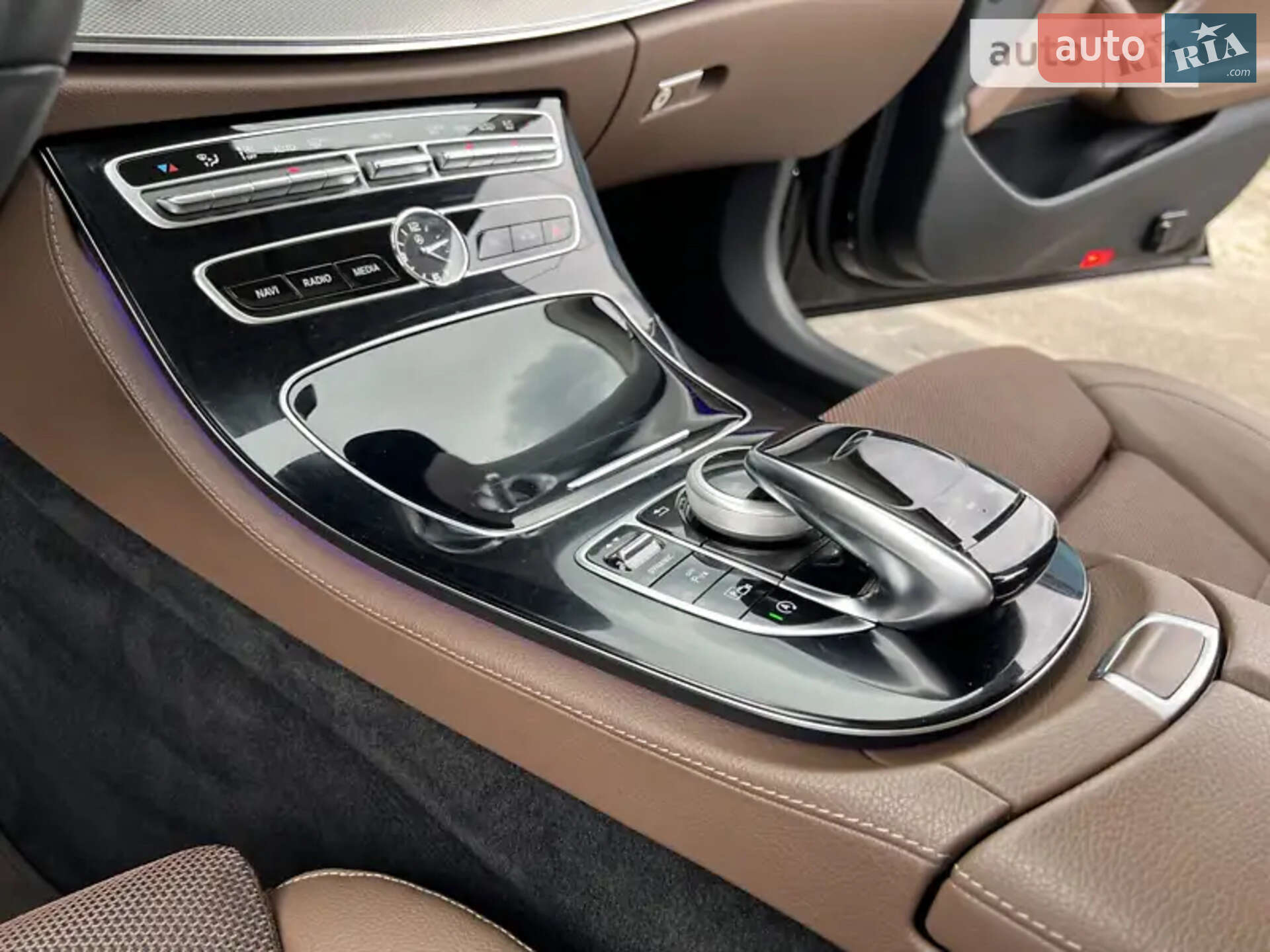 Mercedes-Benz E-Class 2018 VIN WDD2130051A543781 фото оголошення 3 з 6