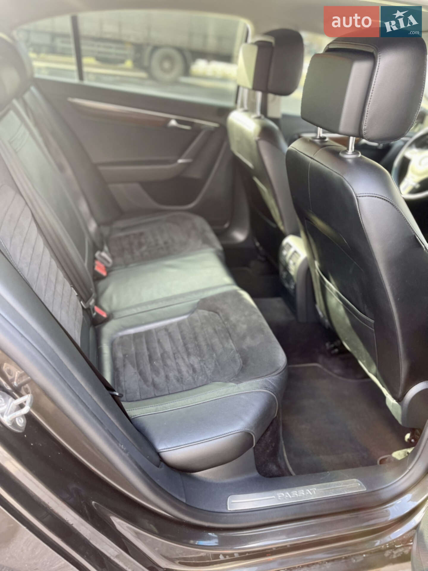 Volkswagen Passat 2013 VIN WVWZZZ3CZEE057773 фото оголошення 15 з 20